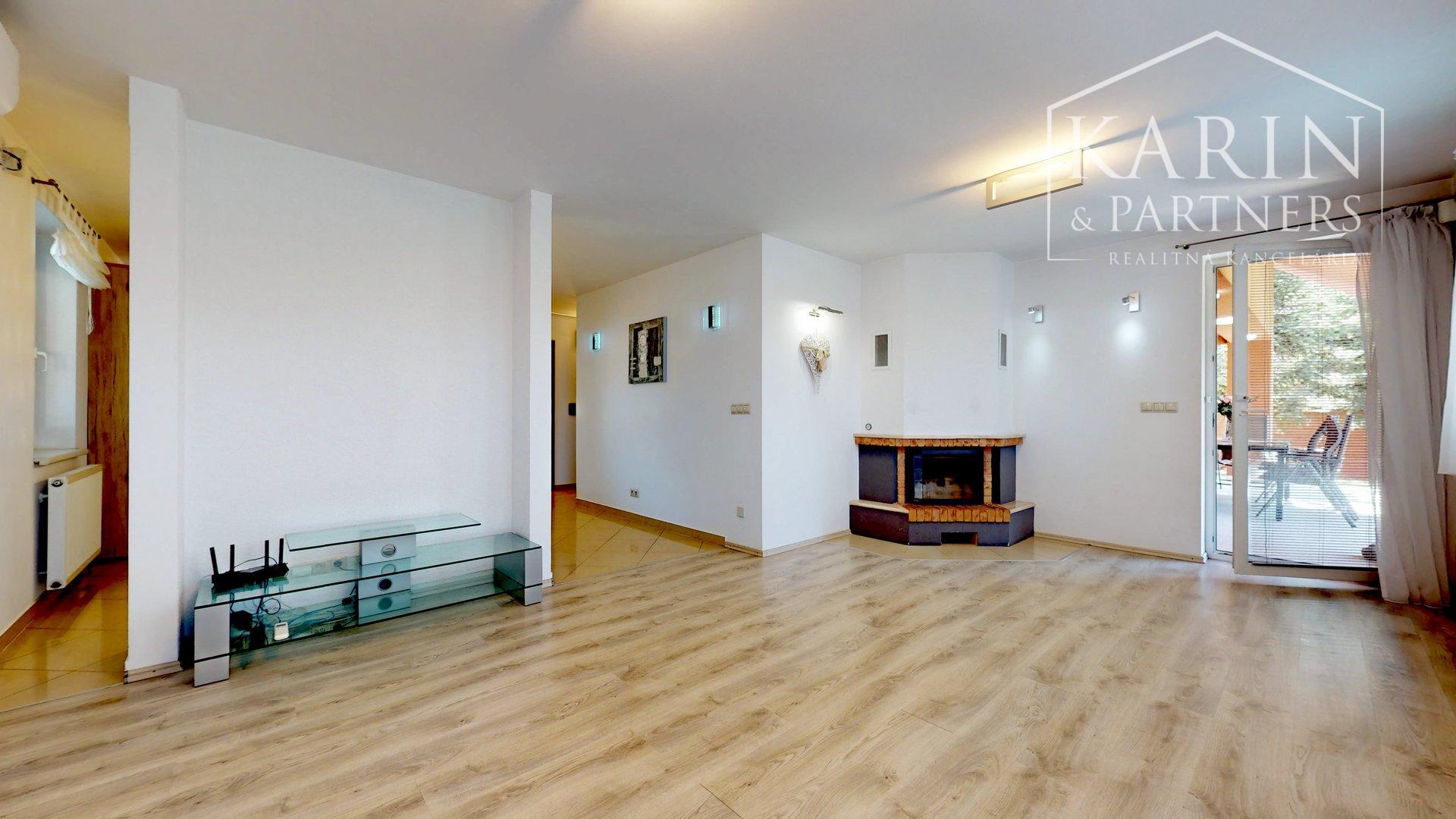 PRIESTRANNÝ 5I RODINNÝ DOM S DVOJGARÁŽOU A KRÁSNOU ZÁHRADOU