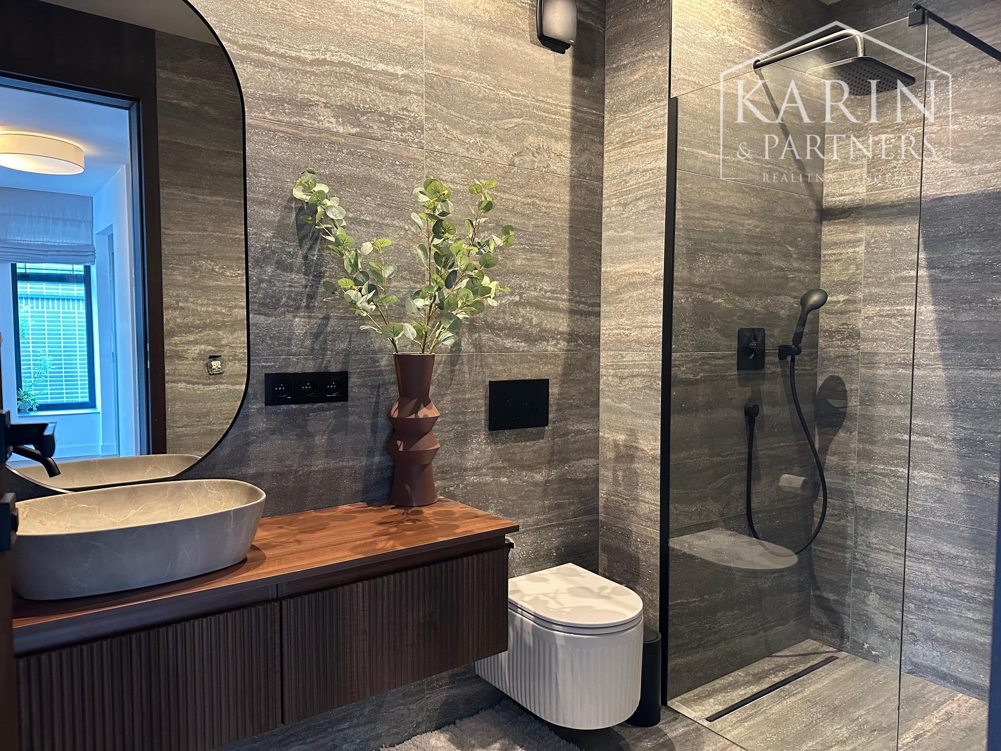 Vila s bazénom pri Horskom parku na prenájom