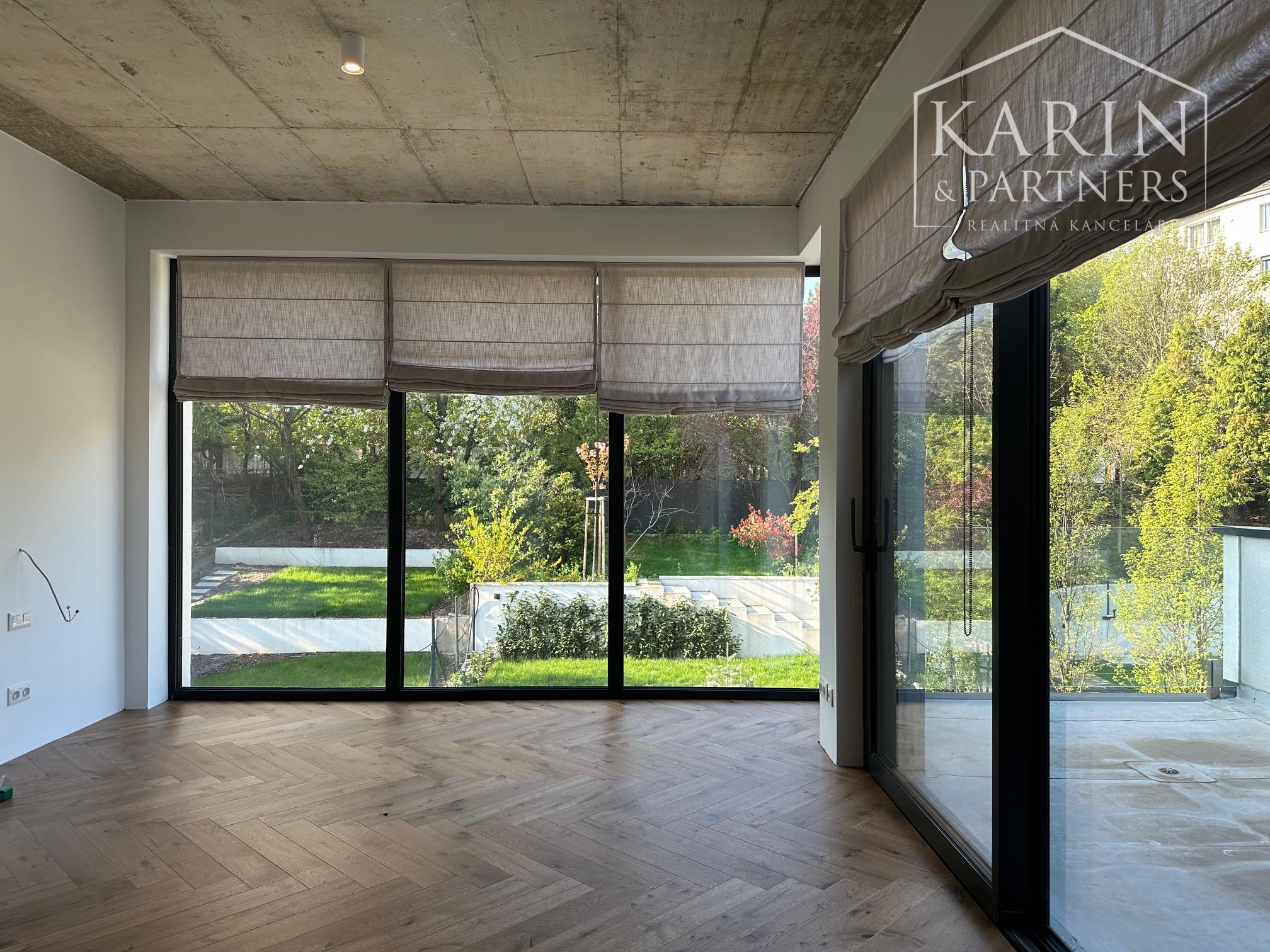 Vila s bazénom pri Horskom parku na prenájom