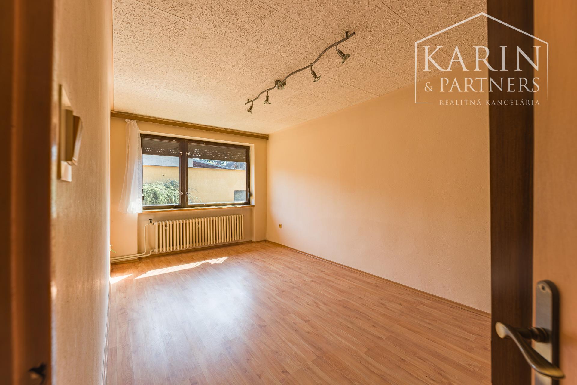 Výnimočný rodinný dom v tichej lokalite – Komárno, Nová Stráž