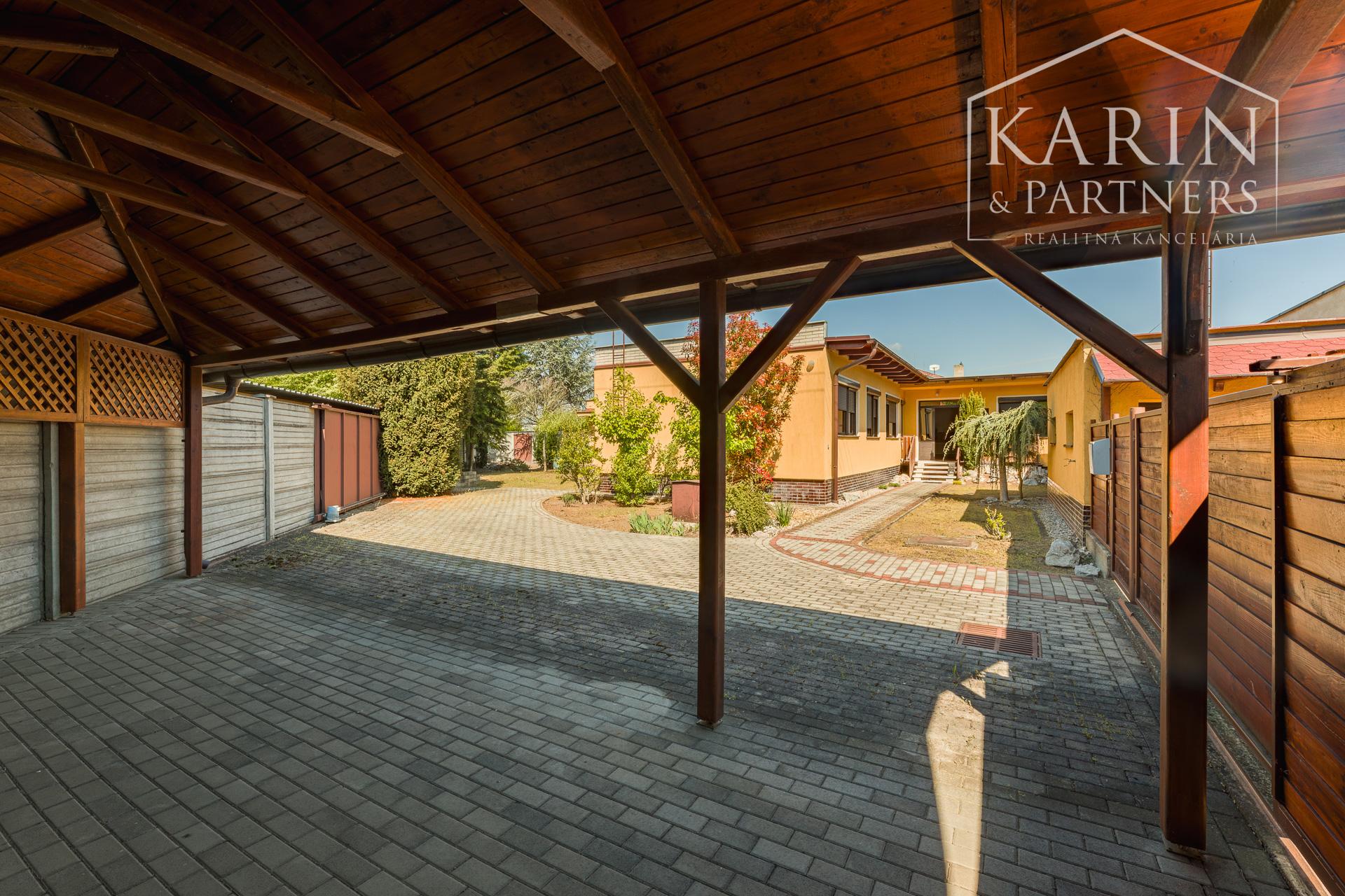 Výnimočný rodinný dom v tichej lokalite – Komárno, Nová Stráž