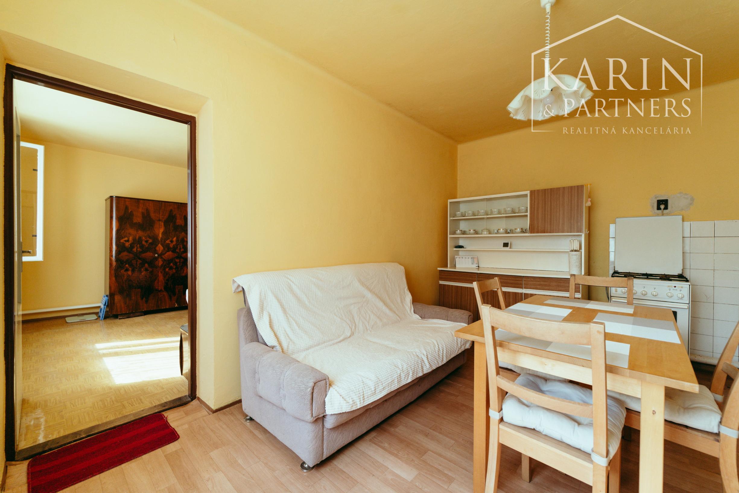 4i rodinný dom v obci Cerová v blízkosti Malých Karpát