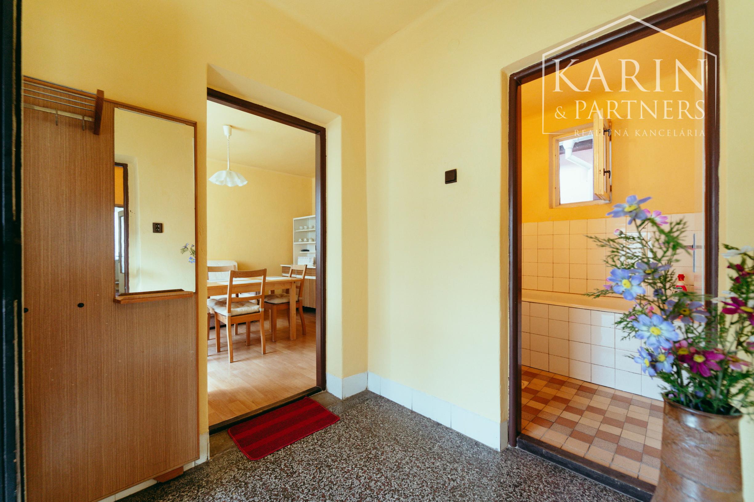 4i rodinný dom v obci Cerová v blízkosti Malých Karpát