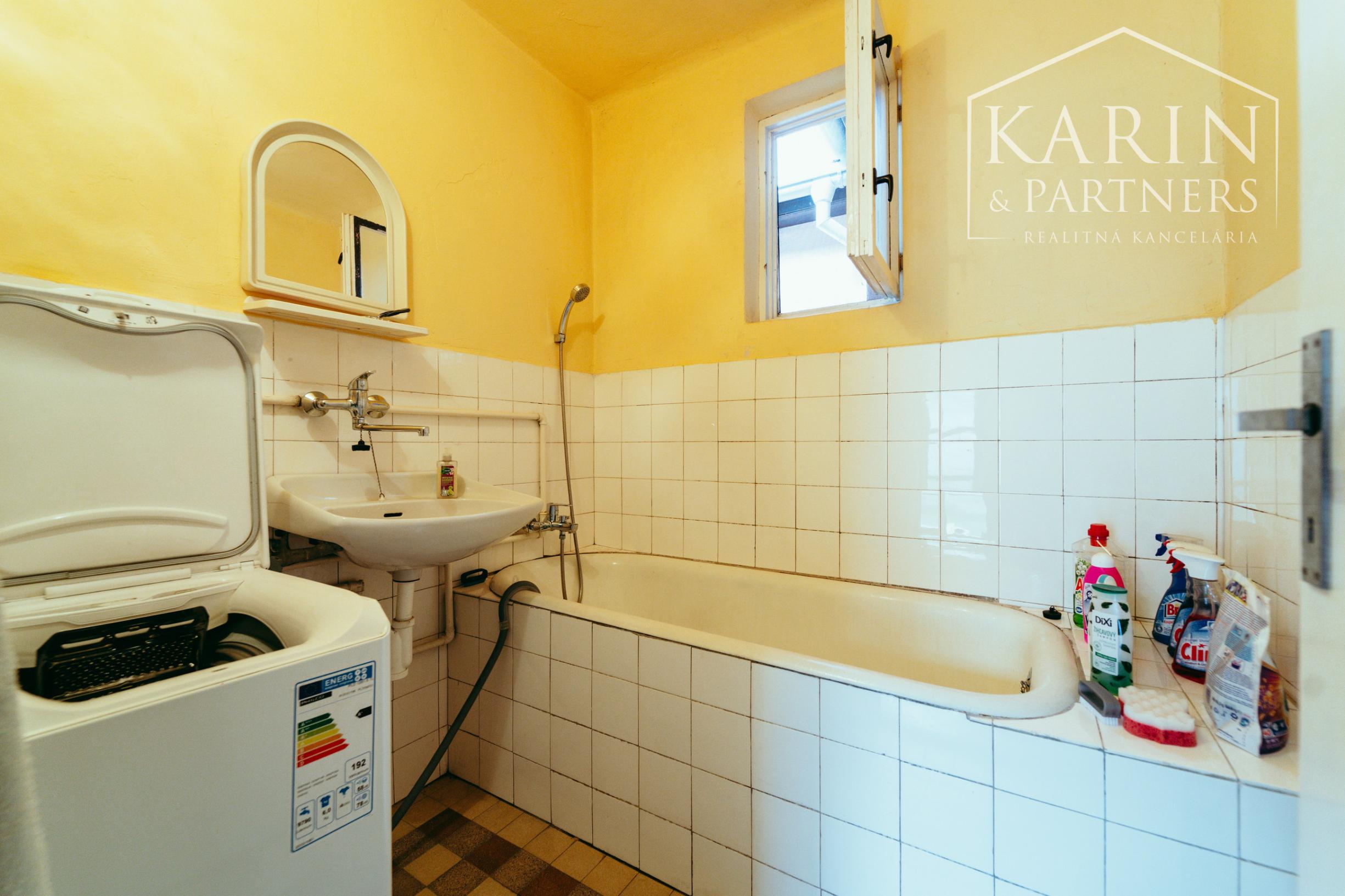 4i rodinný dom v obci Cerová v blízkosti Malých Karpát