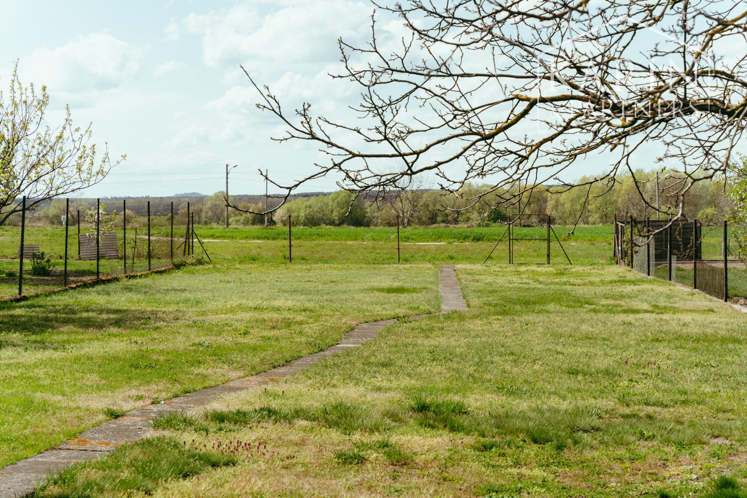 4i rodinný dom v obci Cerová v blízkosti Malých Karpát