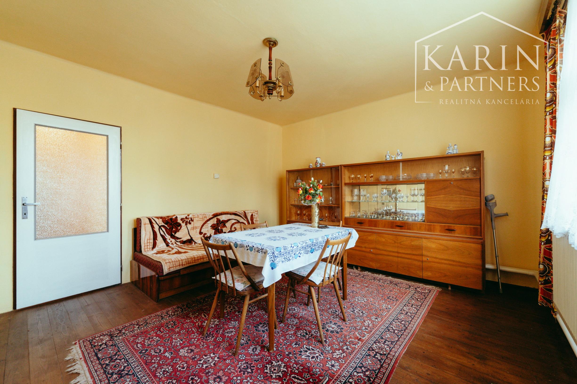 4i rodinný dom v obci Cerová v blízkosti Malých Karpát