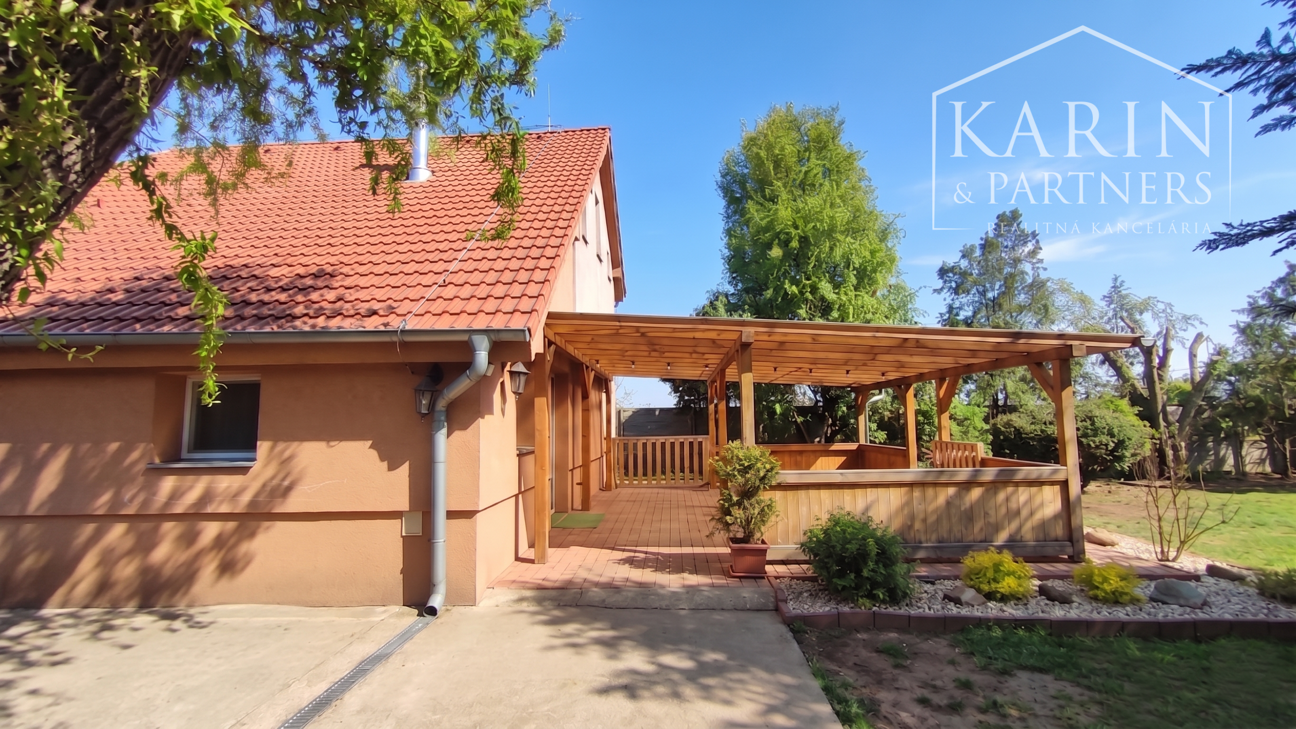 NA PREDAJ: 3-izbový RD v obci Palárikovo, Ľudovítov