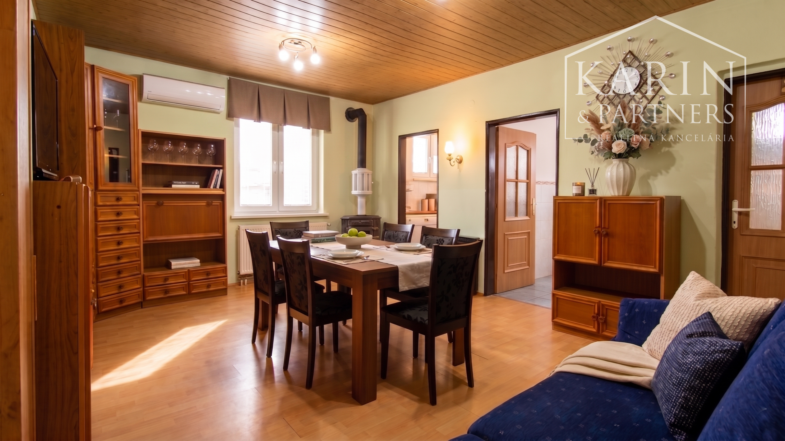 EXKLUZÍVNE na PREDAJ: Rodinný dom 4izbový s garážou, Palárikovo