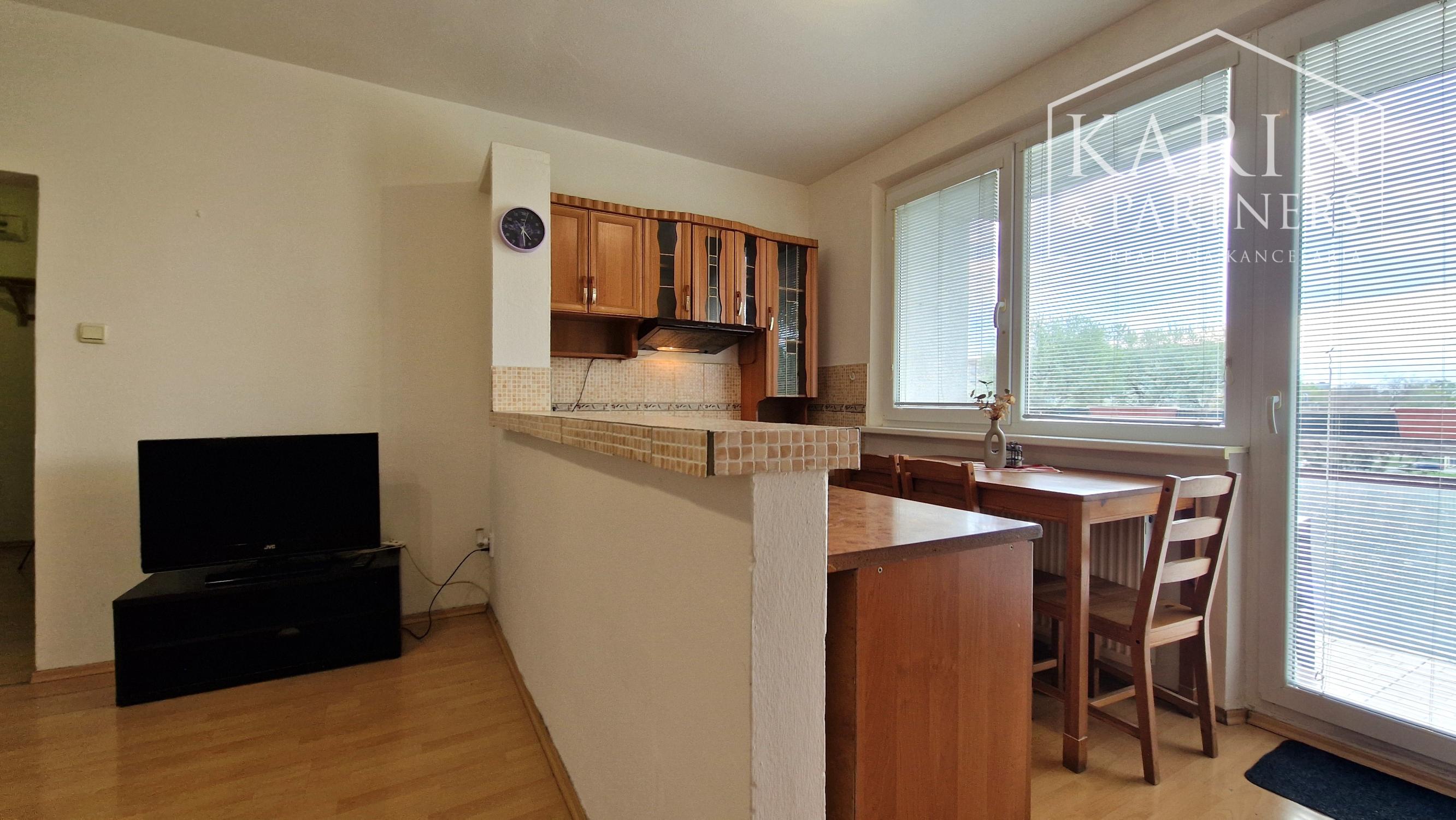 2-IZBOVÝ BYT VO VLČOM HRDLE – RUŽINOV