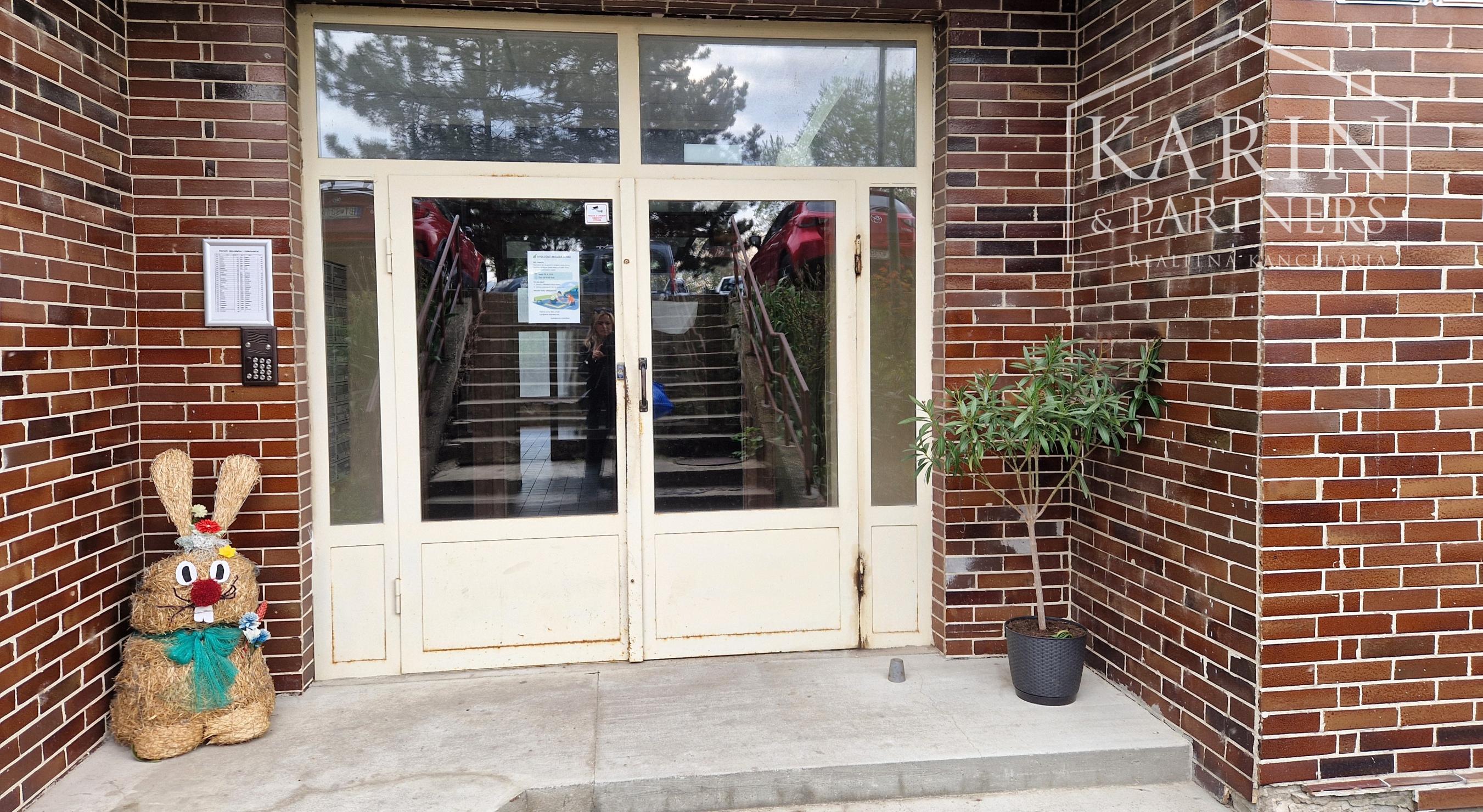 2-IZBOVÝ BYT VO VLČOM HRDLE – RUŽINOV