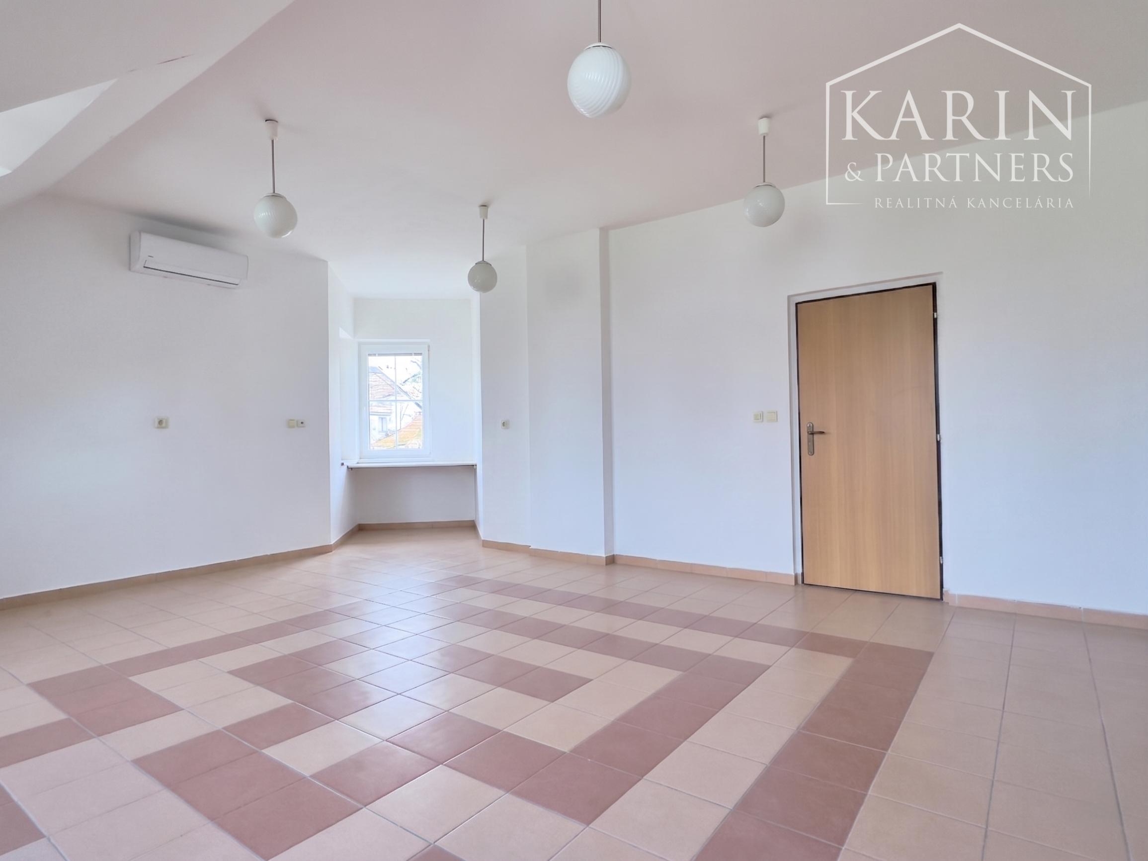 Klimatizovaný priestor s možnosťou rozdelenia podľa vašich potrieb, 36 m2, Gen. L. Svobodu, Senica