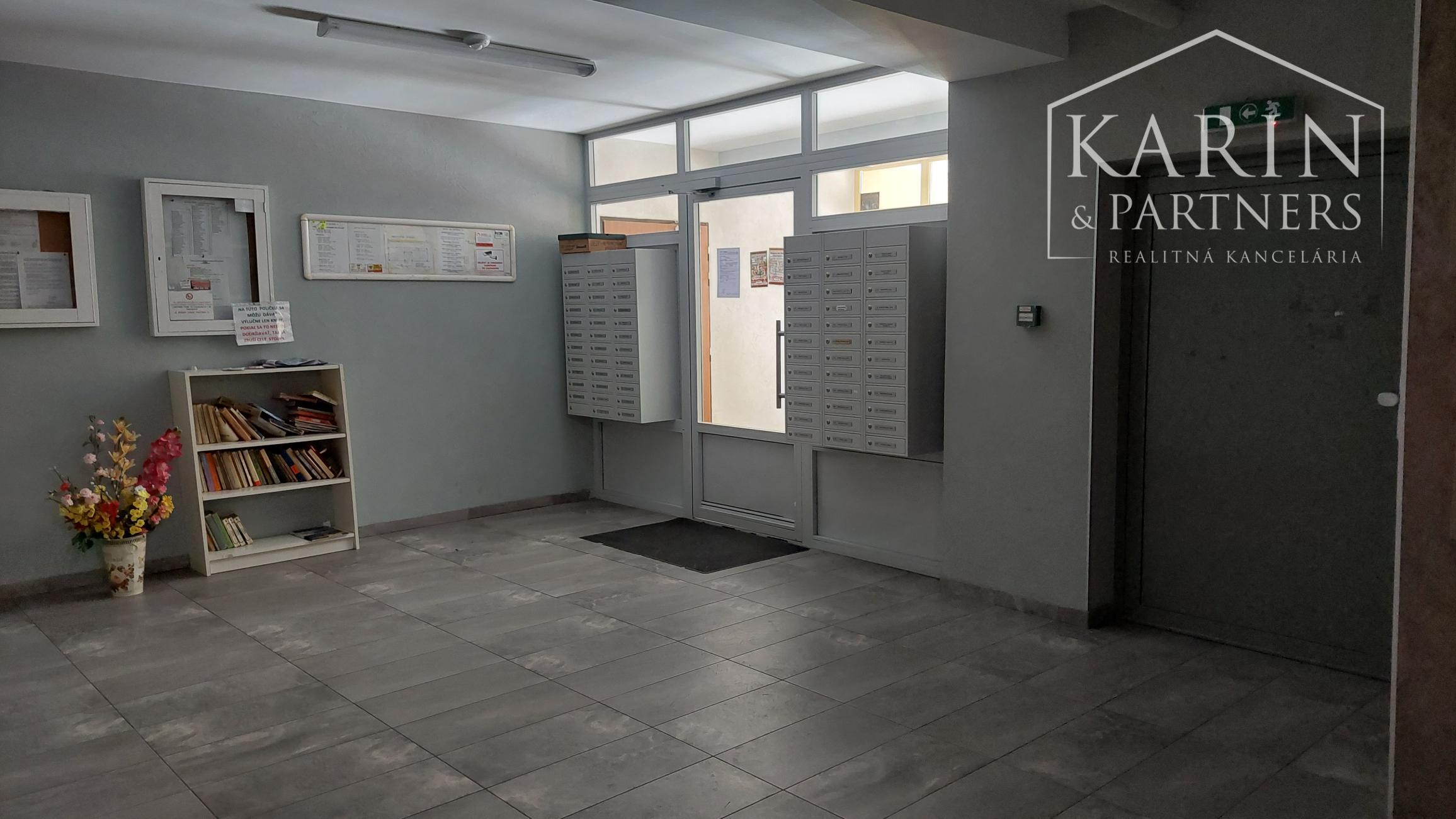 3 izbový byt s loggiou ul. Budyšínska - štvrť Tehelné pole  pri Trnavskom Mýte