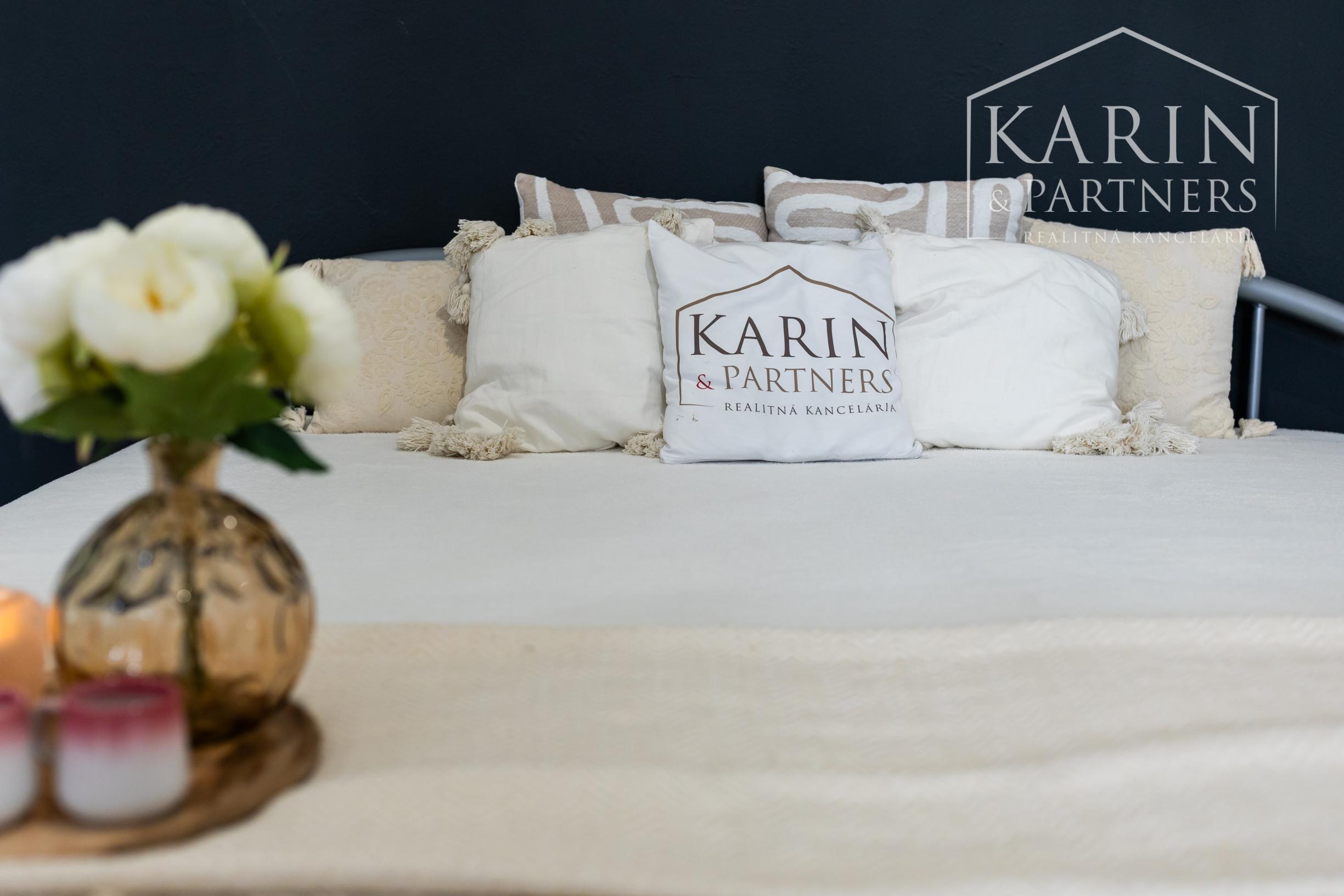 Obchodné priestory – centrum Nitry – podnikanie, investícia alebo bývanie v jednom