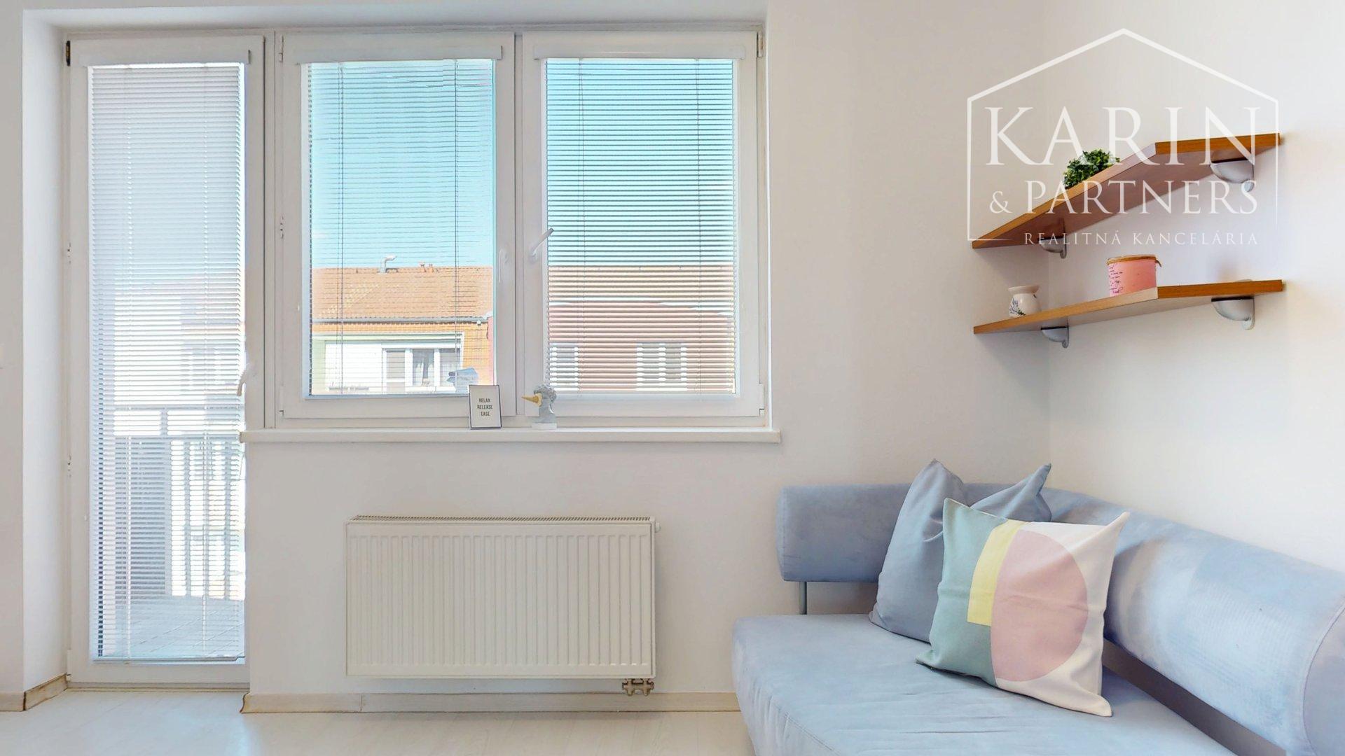 KOMPLETNE ZARIADENÝ PRIESTRANNÝ 3I BYT S DVOMI BALKÓNMI A PIVNICOU