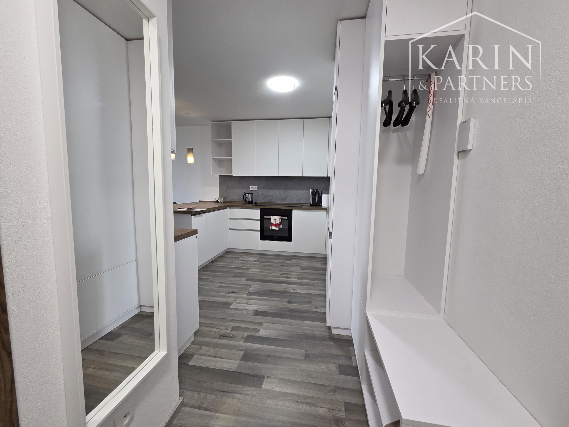 Prenájom 2 izbový byt s parkovaním, Pri smaltovni, Bratislava-Petržalka