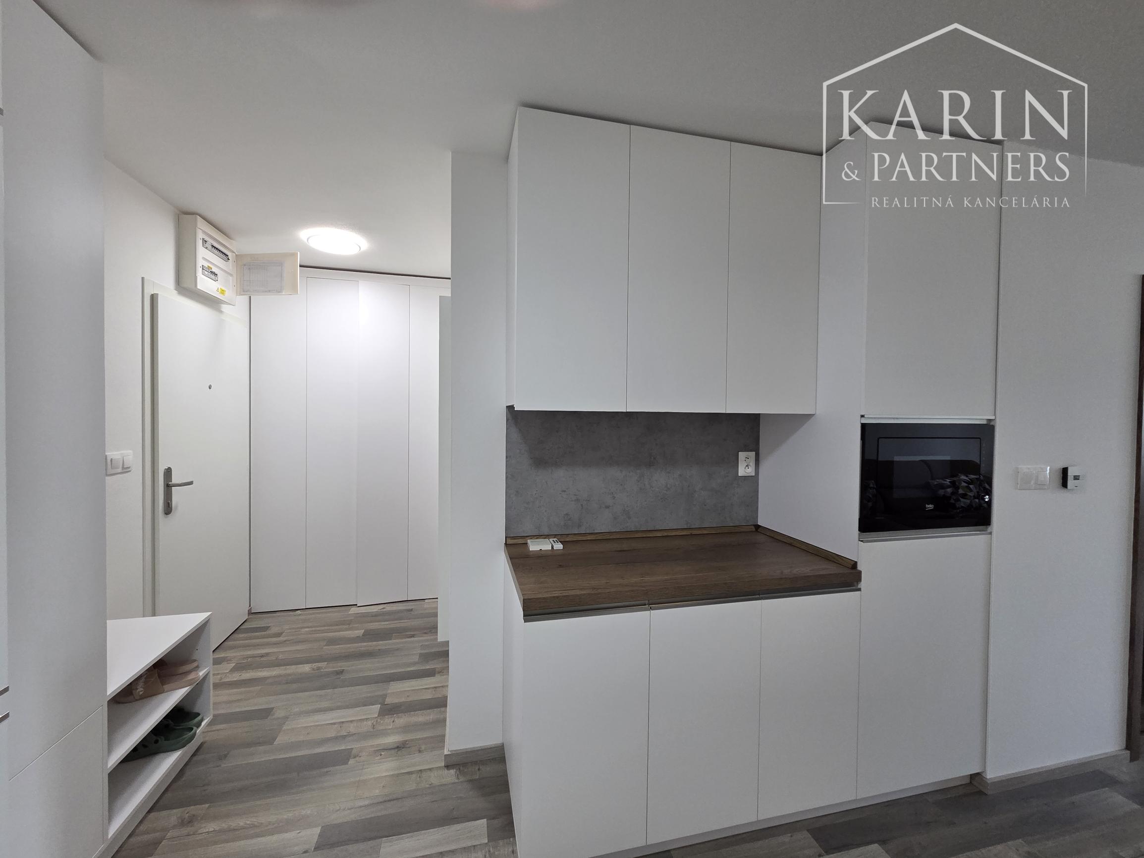 Prenájom 2 izbový byt s parkovaním, Pri smaltovni, Bratislava-Petržalka