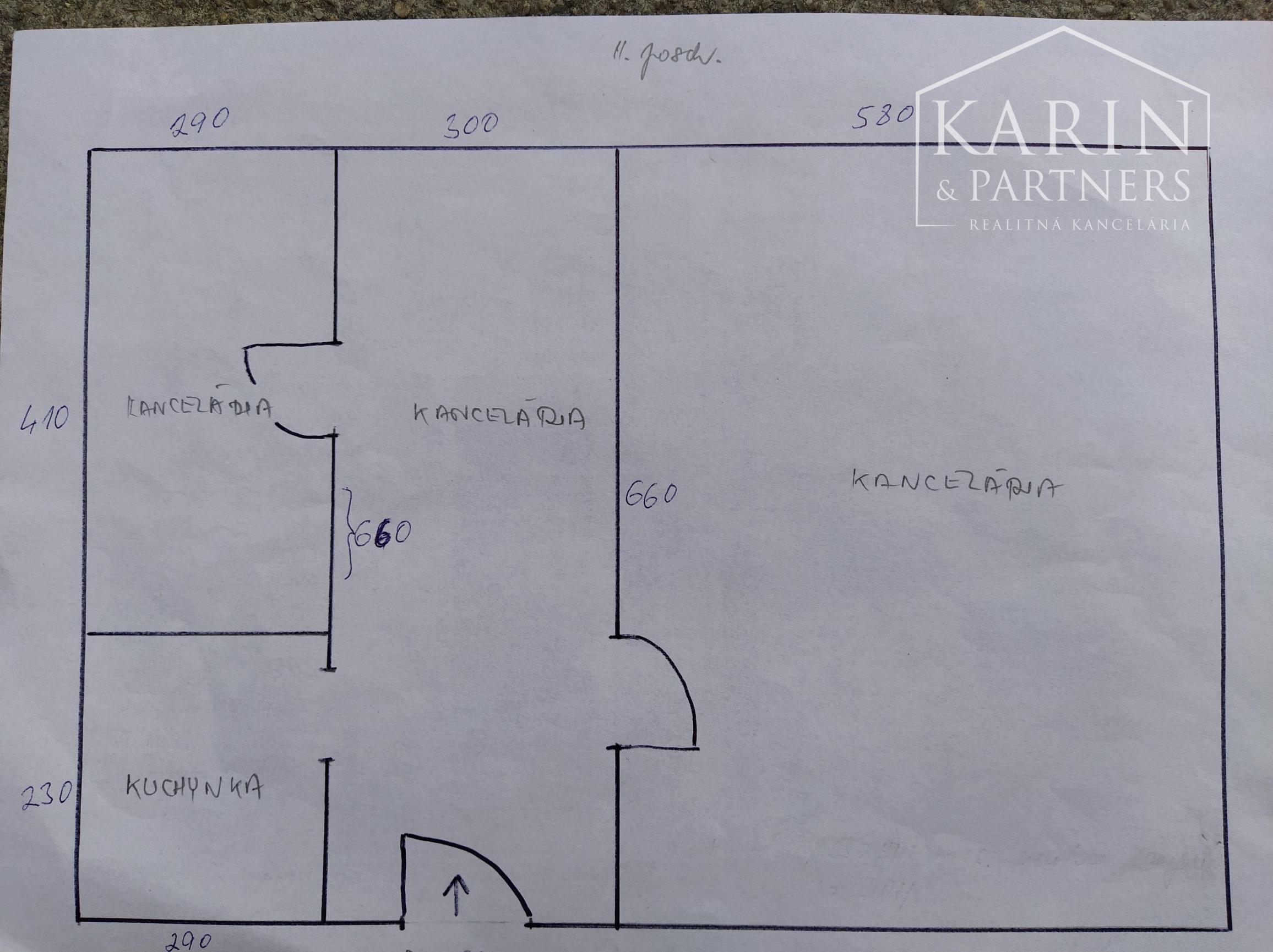 Prenájom samostatný celok 3 kancelárií/ viacúčelových miestností 80m2 s kuchynkou! + parkovanie, Bulharská ul., BA II., Trnávka.
