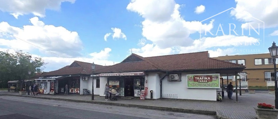 PRENÁJOM -  Obchodný priestor s výkladom na Trojičnom námestí – Podunajské Biskupice