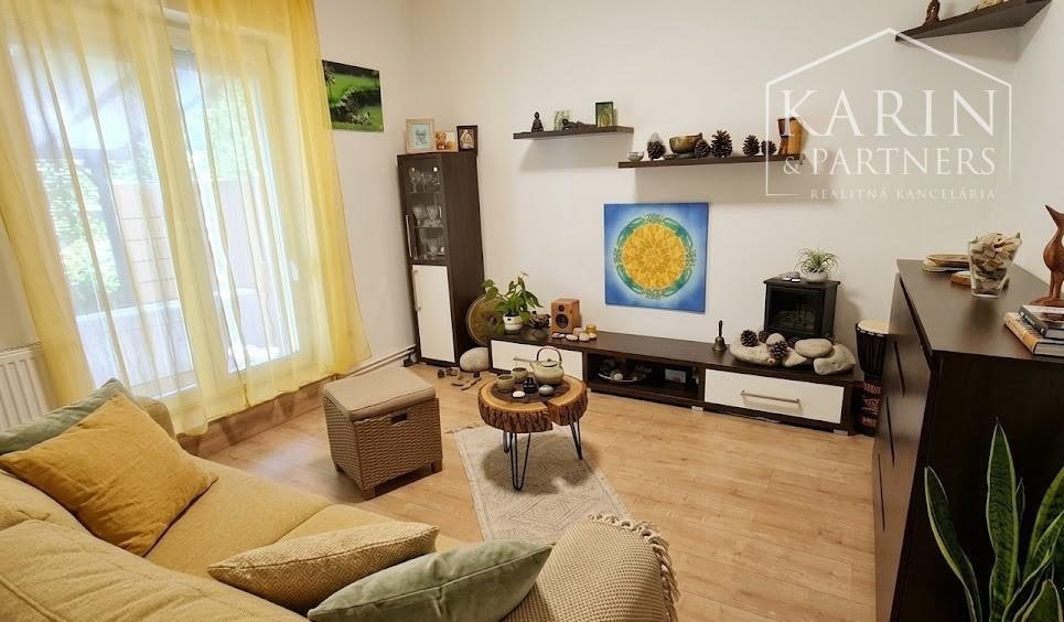 Prenájom: Zariadený 2i byt s terasou, záhradou a garážou – Rajka - Maďarsko