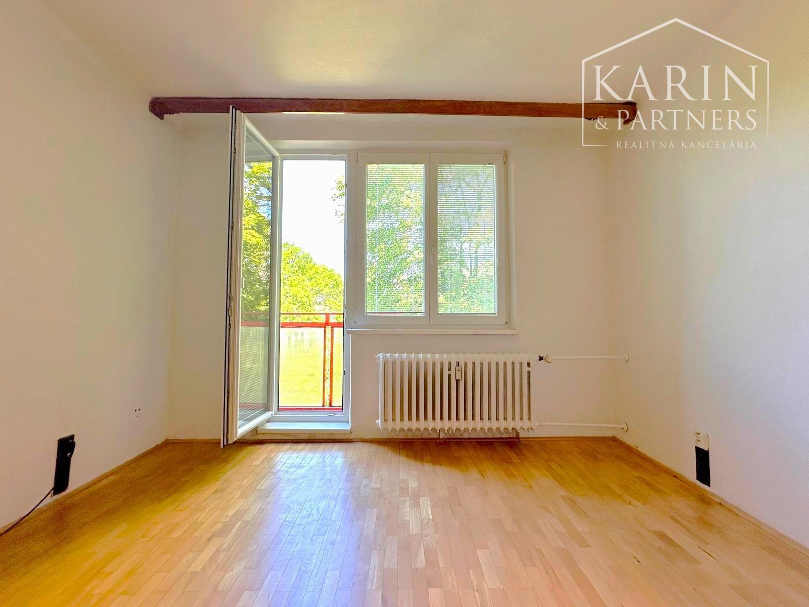 3-izbový byt s dvomi balkónmi v centre Nitry – Párovská ulica