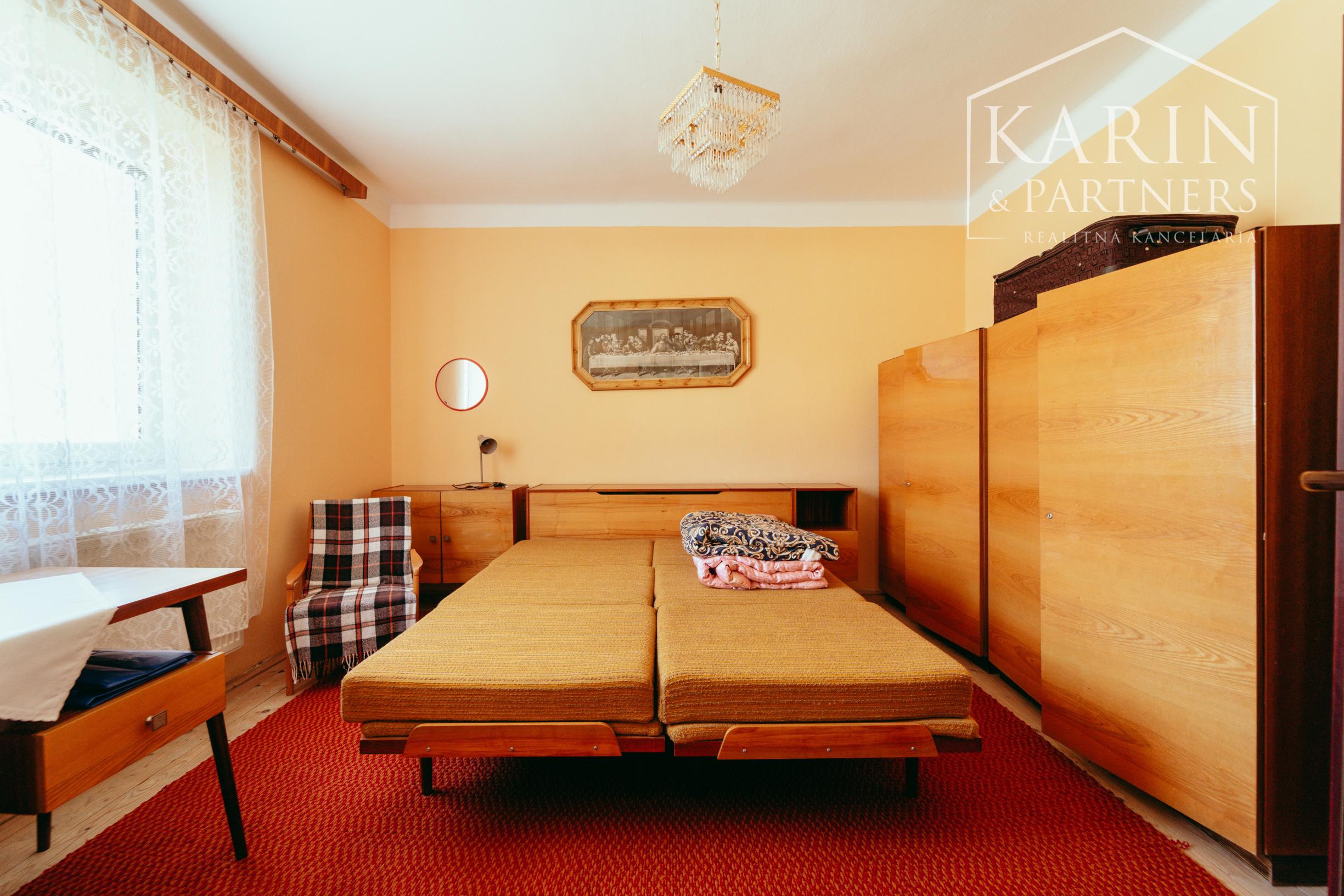 POCTIVÝ 3i TEHLOVÝ DOM V TOP PÔVODNOM STAVE, POZEMOK 1129m²