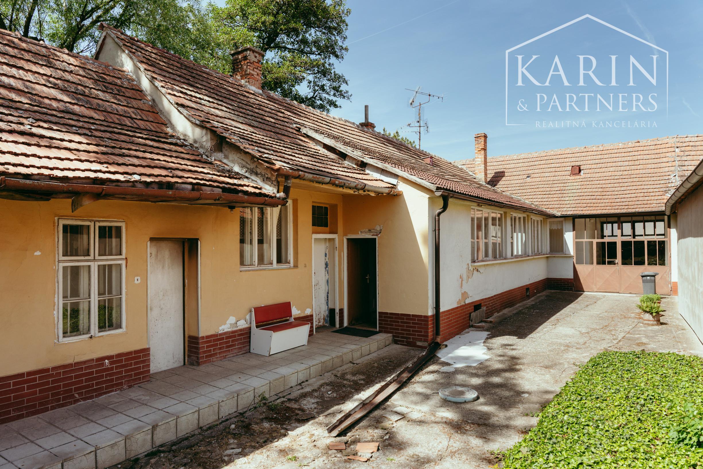 POCTIVÝ 3i TEHLOVÝ DOM V TOP PÔVODNOM STAVE, POZEMOK 1129m²