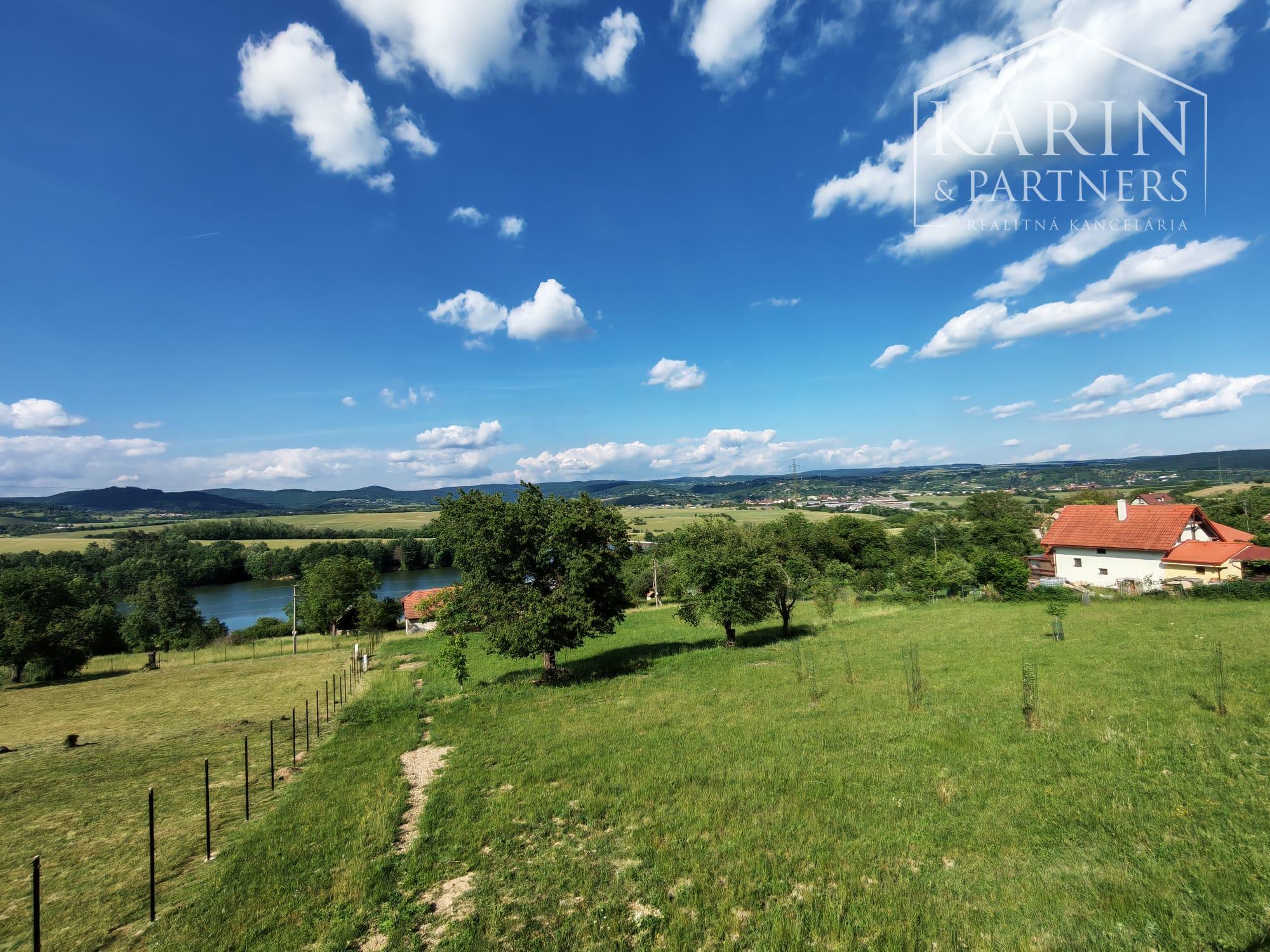 Úplne nová 3-izbová novostavba s panoramatickým výhľadom na priehradu na prenájom