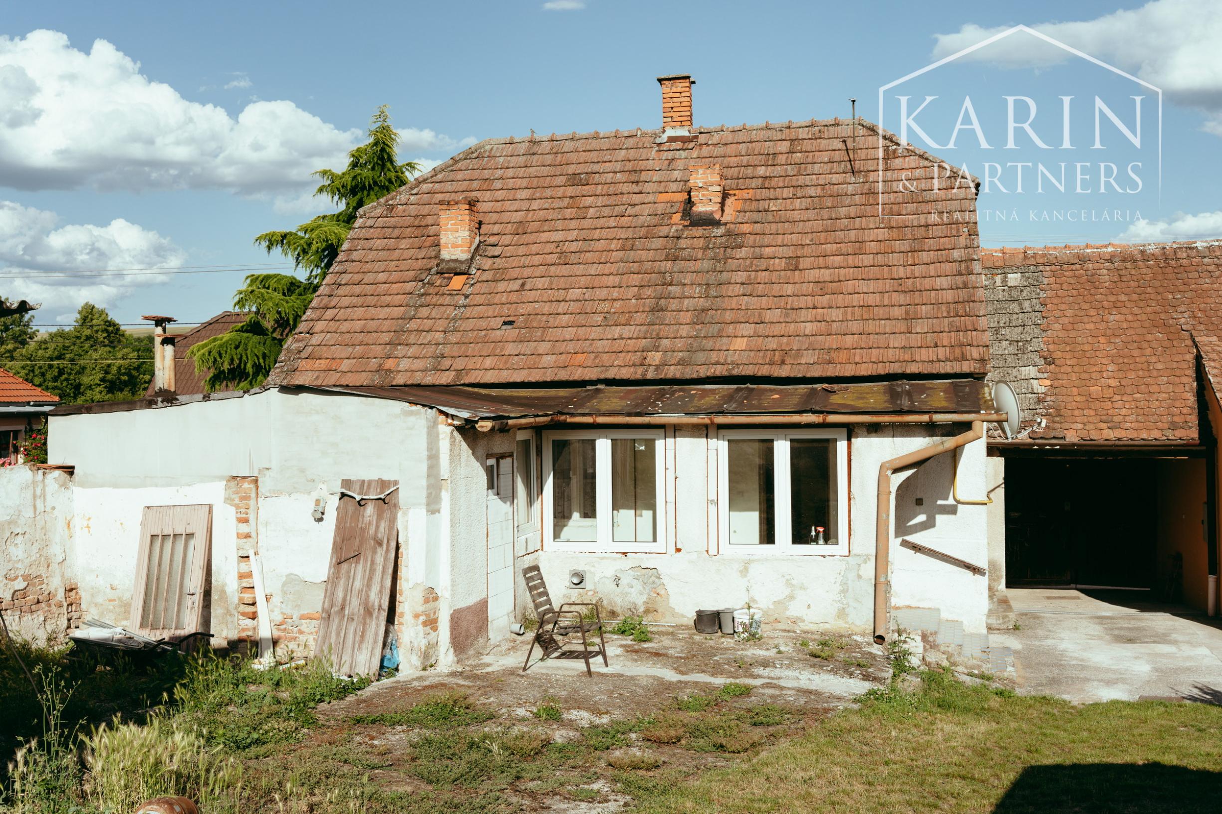 3i rodinný dom po čiastočnej rekonštrukcii v obci Smolinské