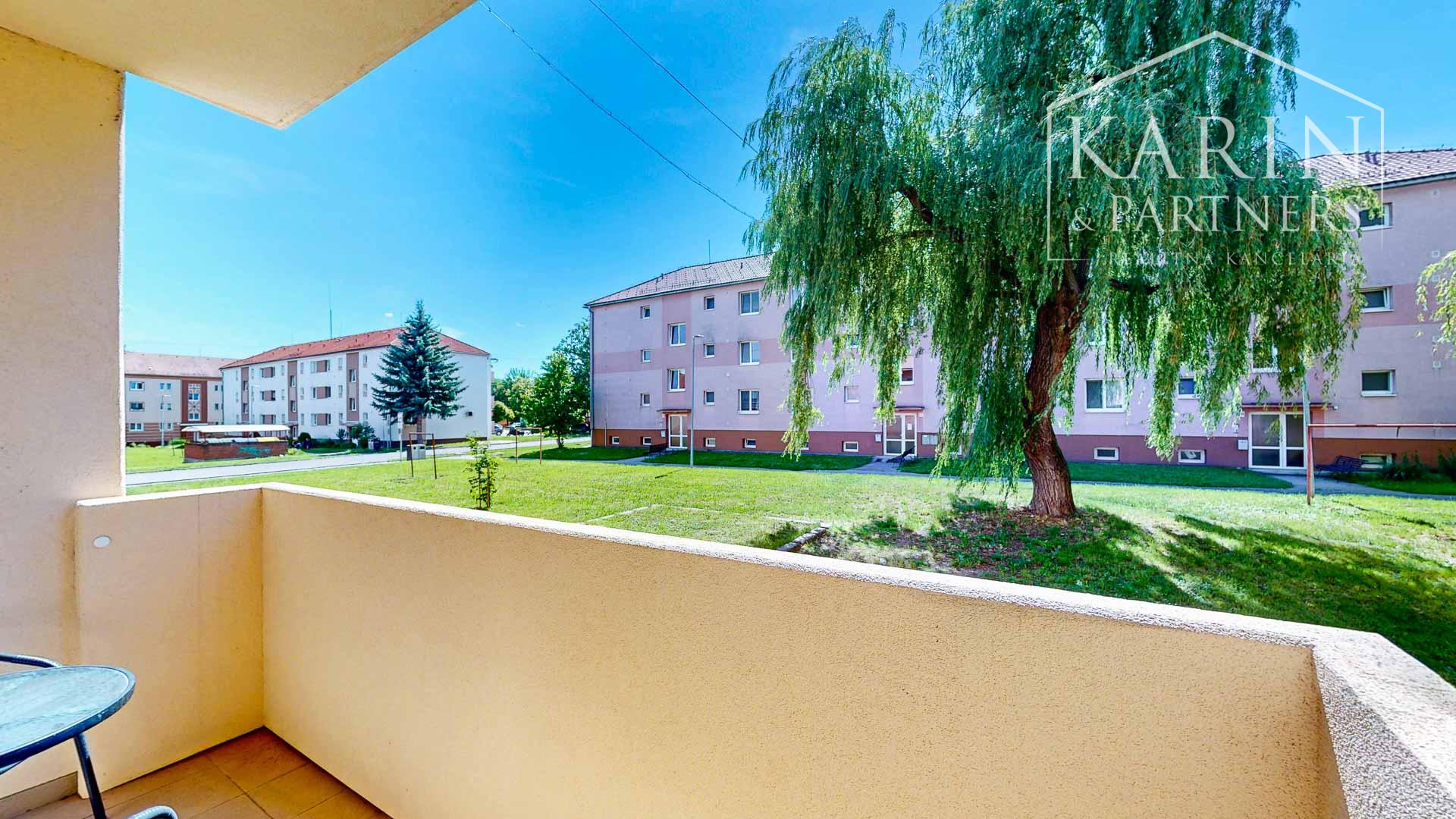 Moderný nadštandardný 2-izbový tehlový byt s veľkou loggiou po kompletnej rekonštrukcii