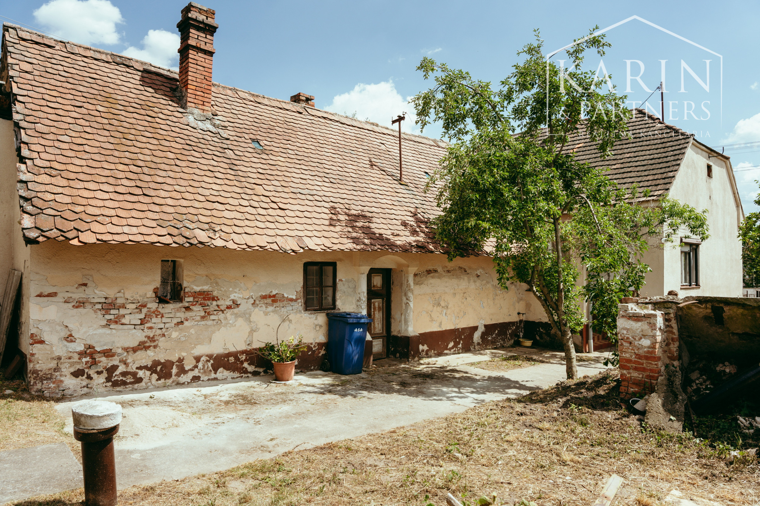 Rodinný dom v pôvodnom stave v meste Šaštín-Stráže