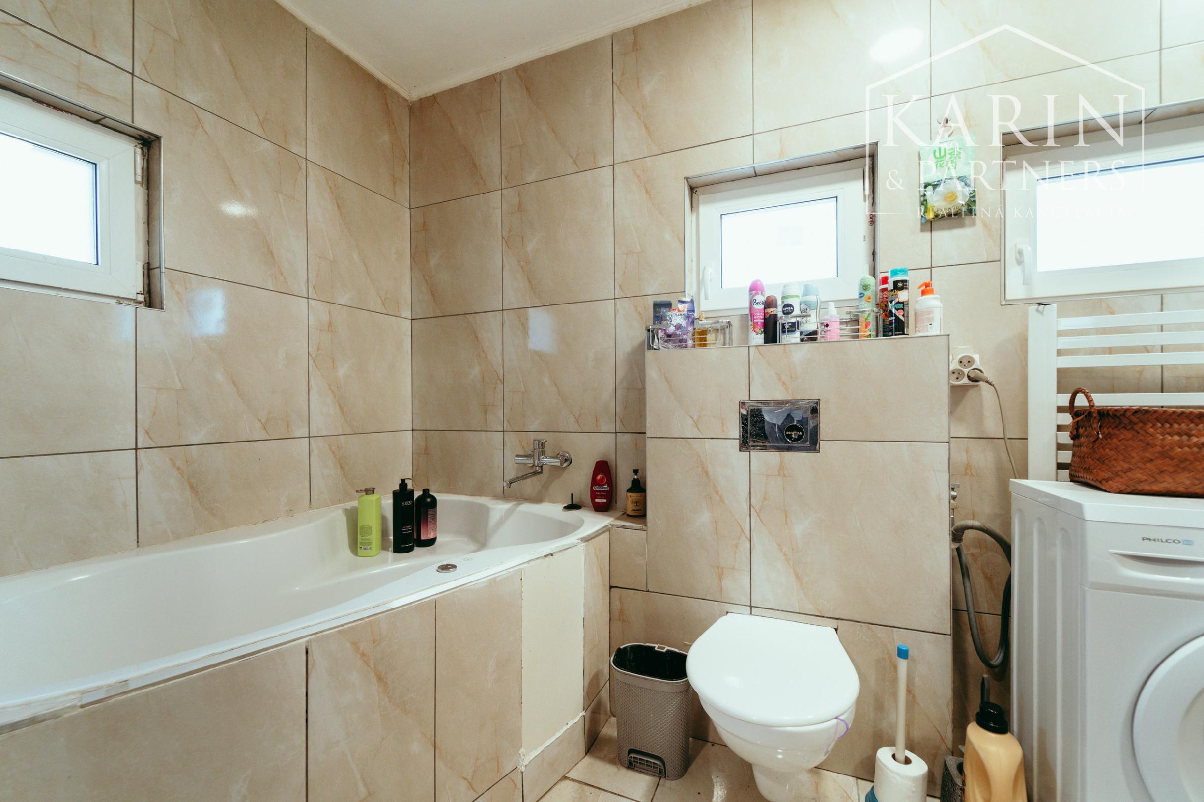 3i RODINNÝ DOM S VEĽKÝM POZEMKOM – GBELY, KOLÓNIA
