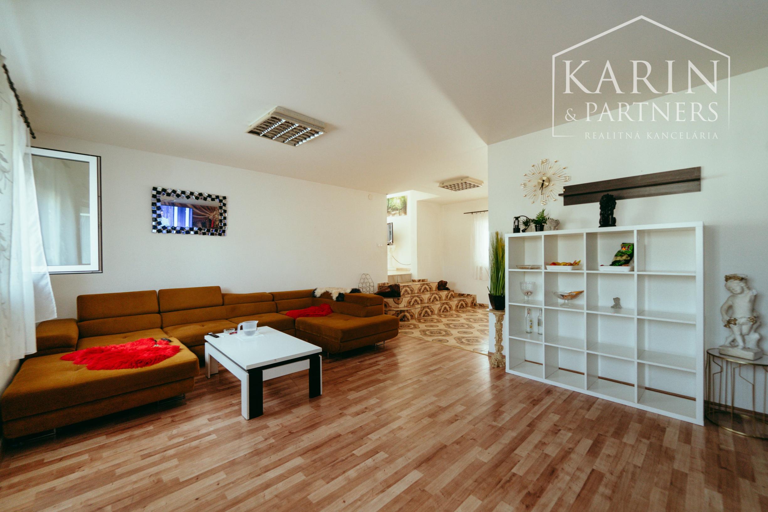 3i RODINNÝ DOM S VEĽKÝM POZEMKOM – GBELY, KOLÓNIA