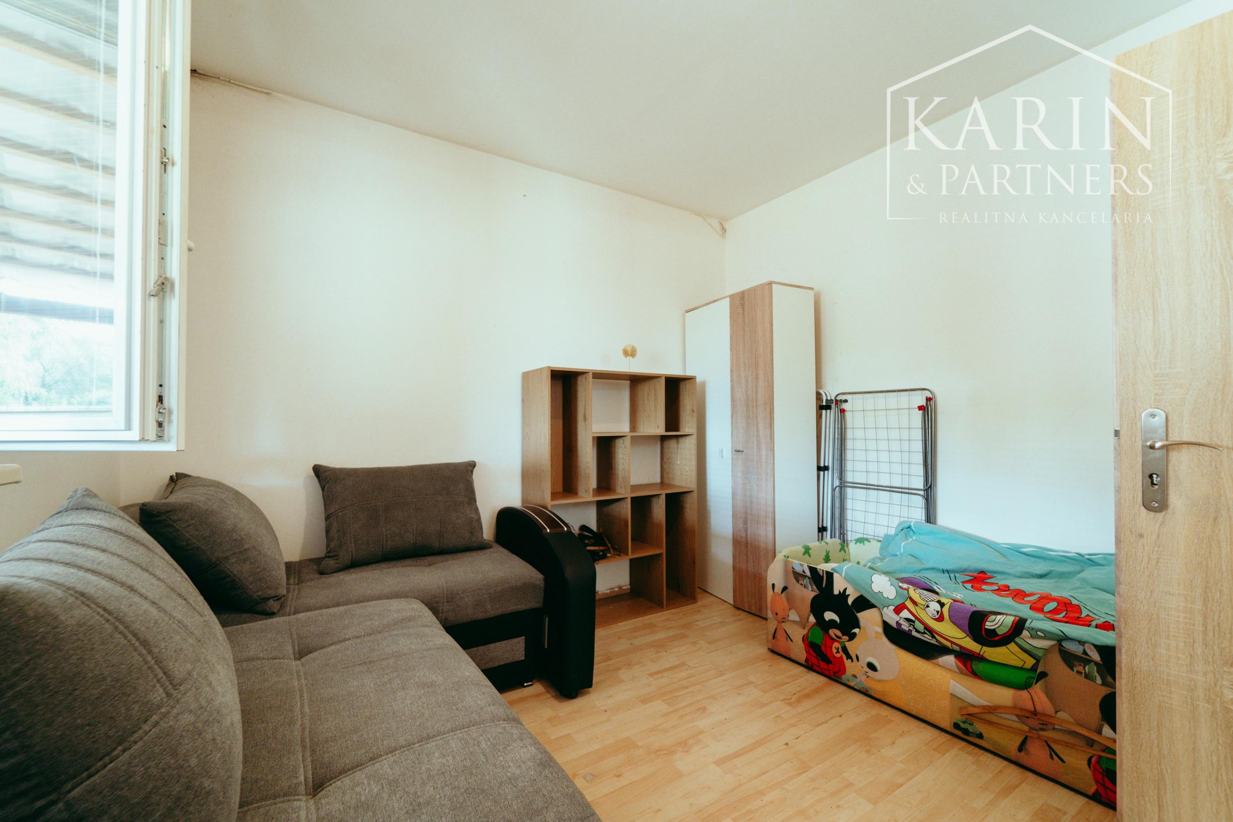 3i RODINNÝ DOM S VEĽKÝM POZEMKOM – GBELY, KOLÓNIA