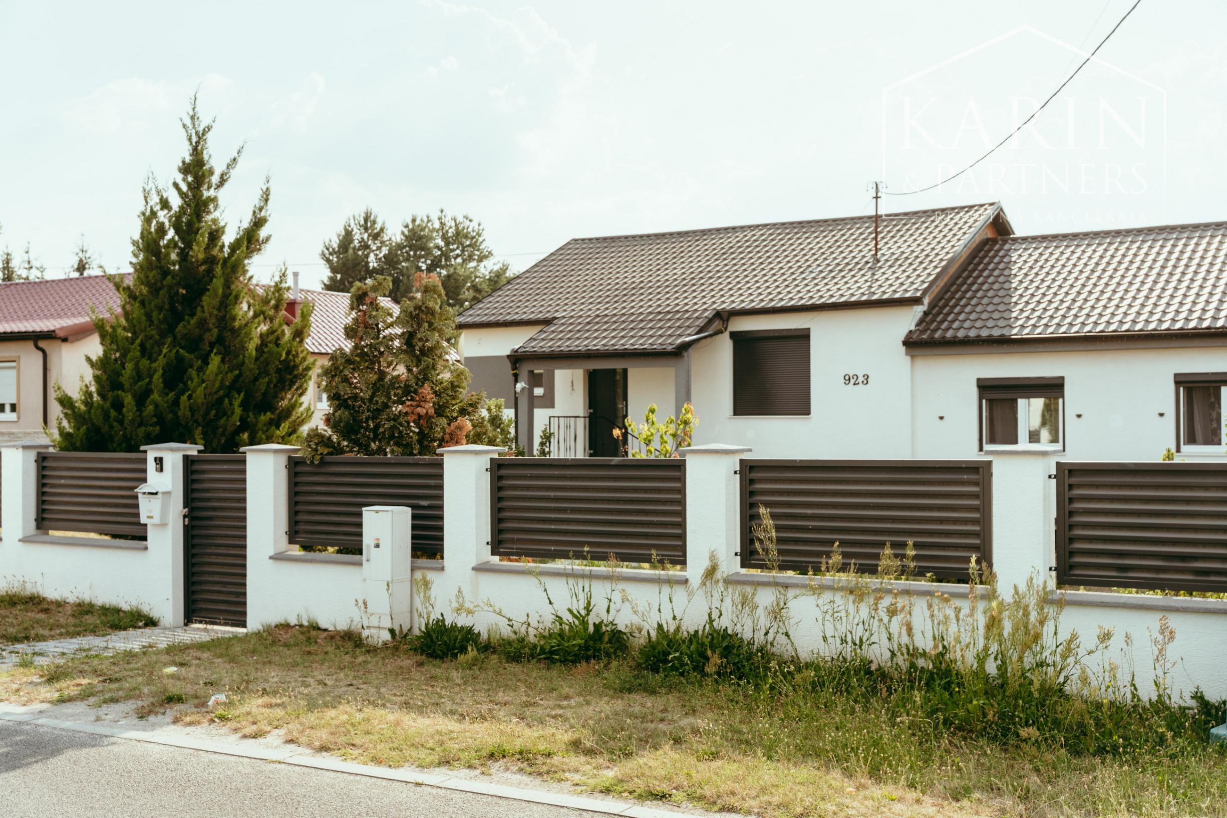 3i RODINNÝ DOM S VEĽKÝM POZEMKOM – GBELY, KOLÓNIA