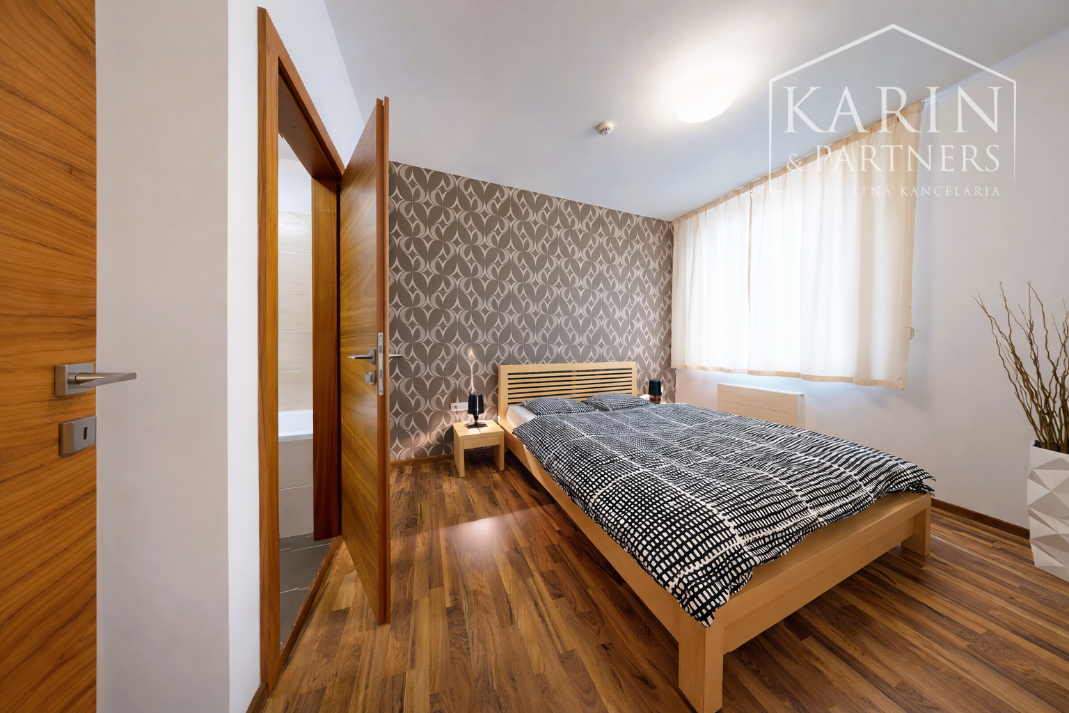 Na predaj atraktívny 2-izb.apartmán pri jazere Štrbské pleso