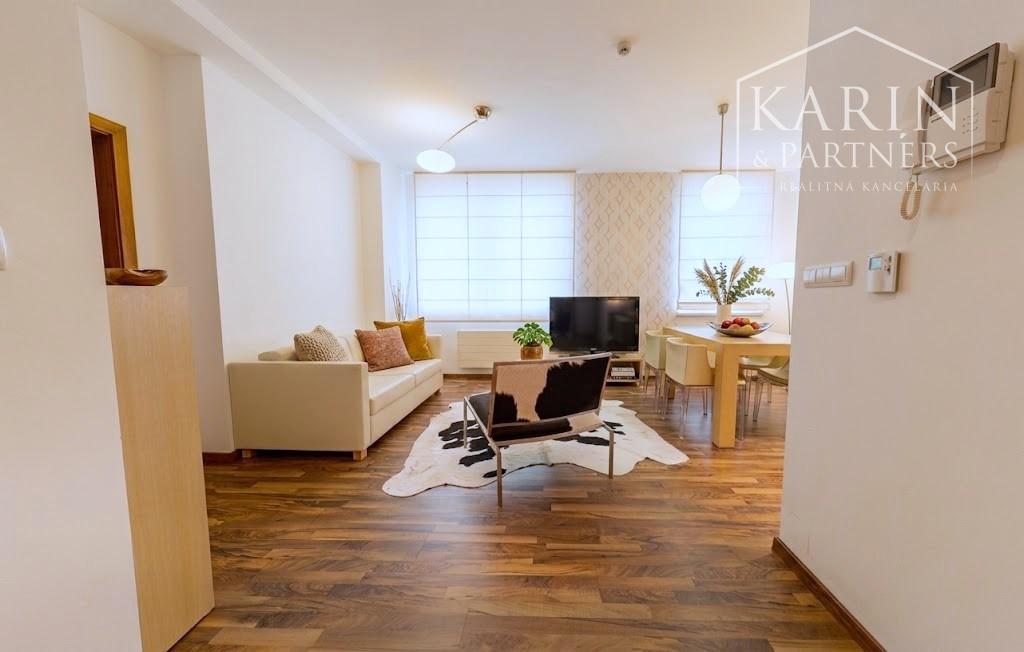Na predaj atraktívny 2-izb.apartmán pri jazere Štrbské pleso