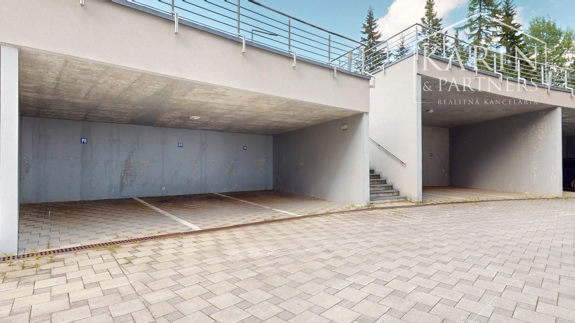Na predaj atraktívny 1-izb.apartmán pri jazere Štrbské pleso