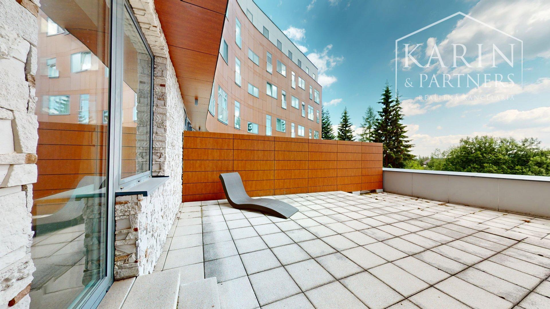 Na predaj atraktívny 1-izb.apartmán pri jazere Štrbské pleso