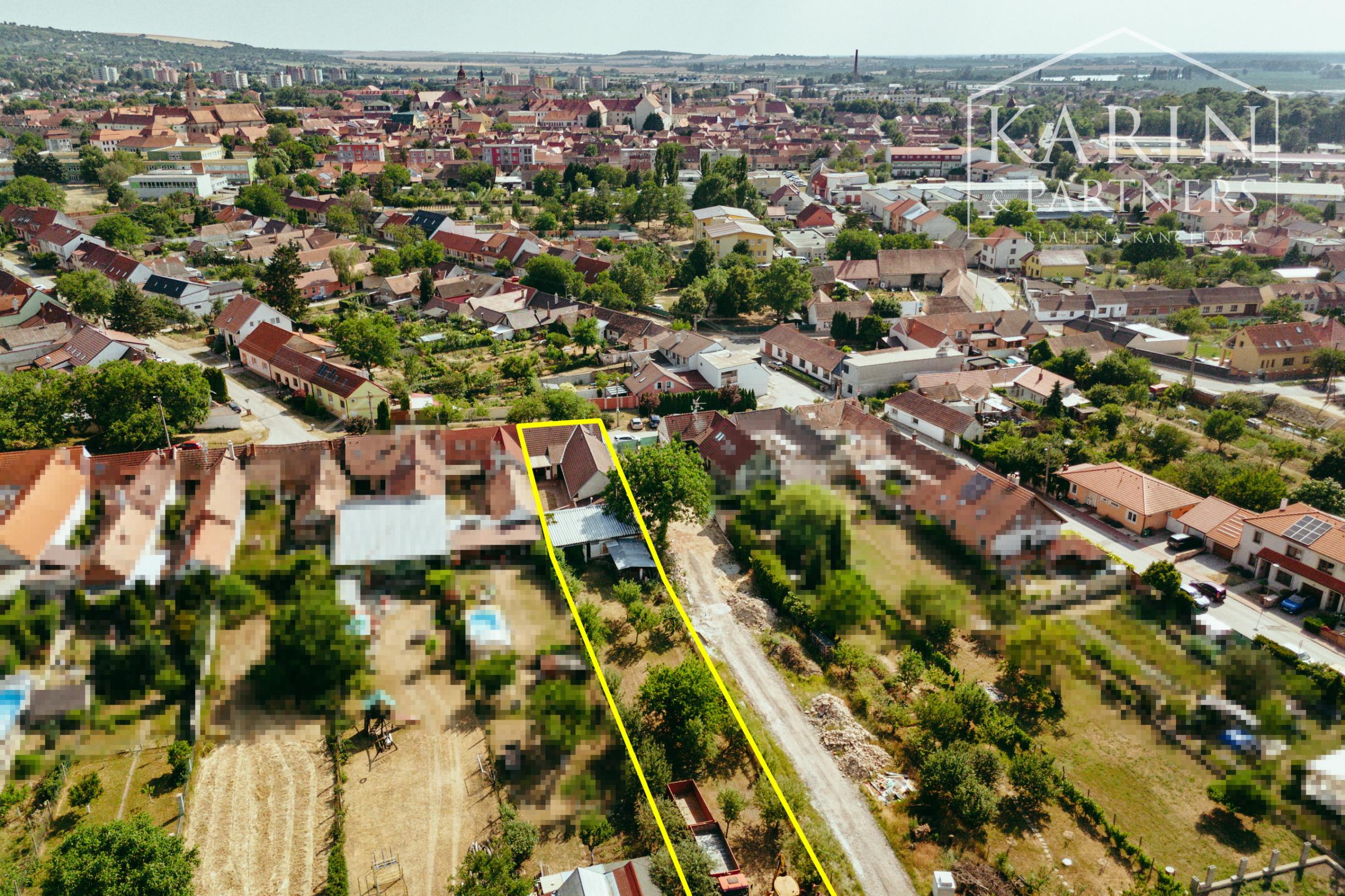 STAVEBNÝ POZEMOK 650 M², SKALICA - KRIVÉ KÚTY