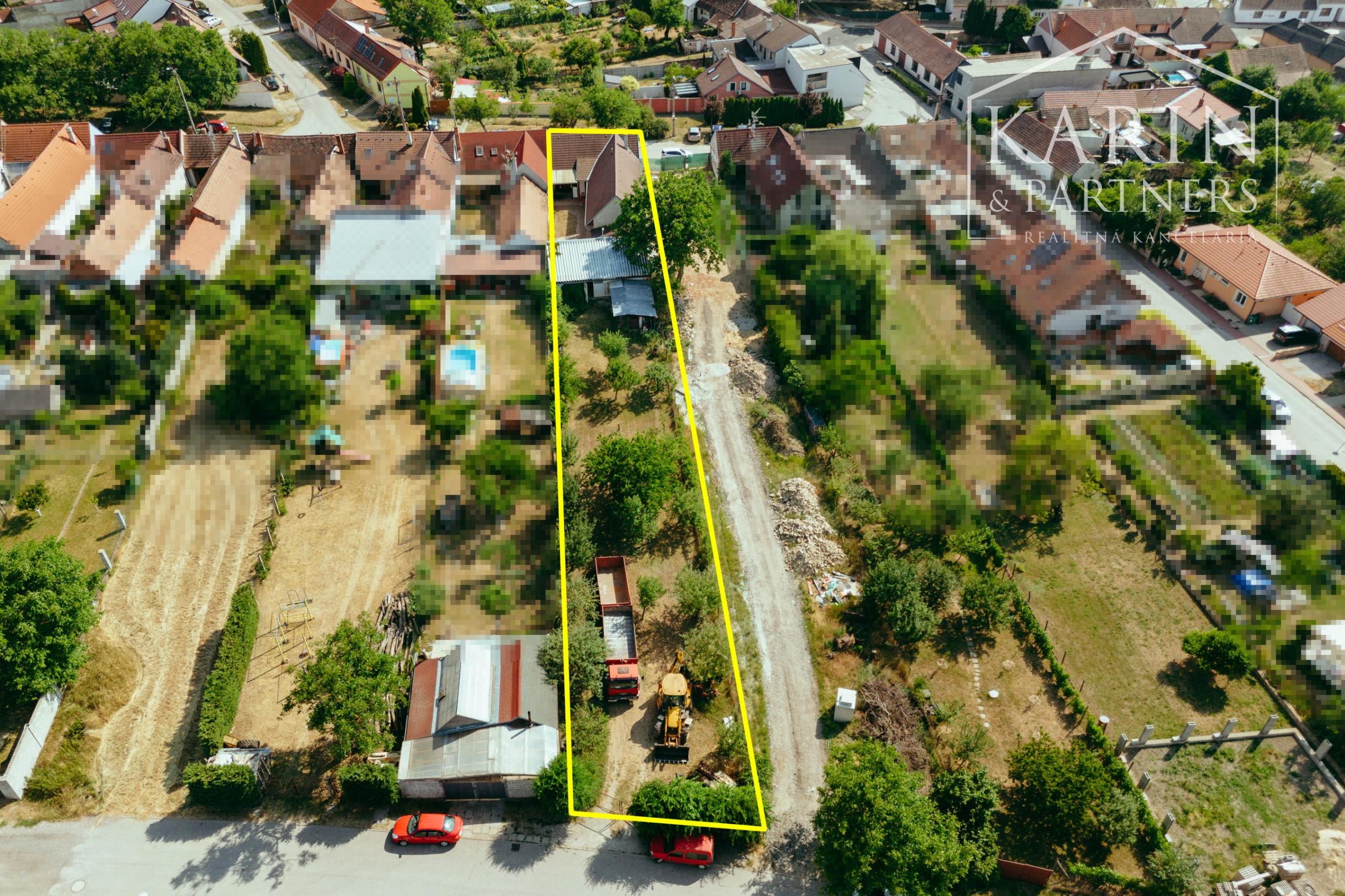 STAVEBNÝ POZEMOK 650 M², SKALICA - KRIVÉ KÚTY