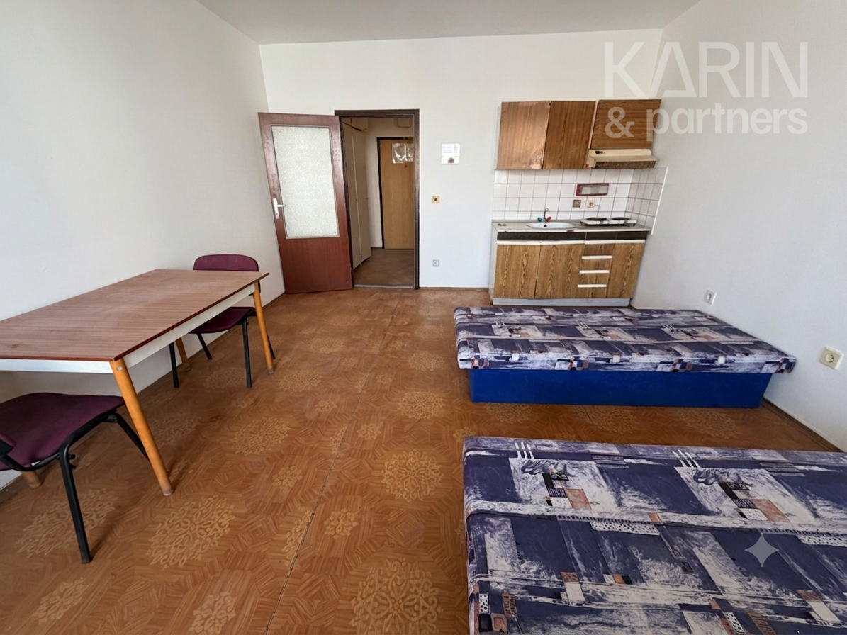 ZARIADENÝ 1I BYT S LODŽIOU A PIVNICOU VHODNÝ NA OKAMŽITÝ PRENÁJOM