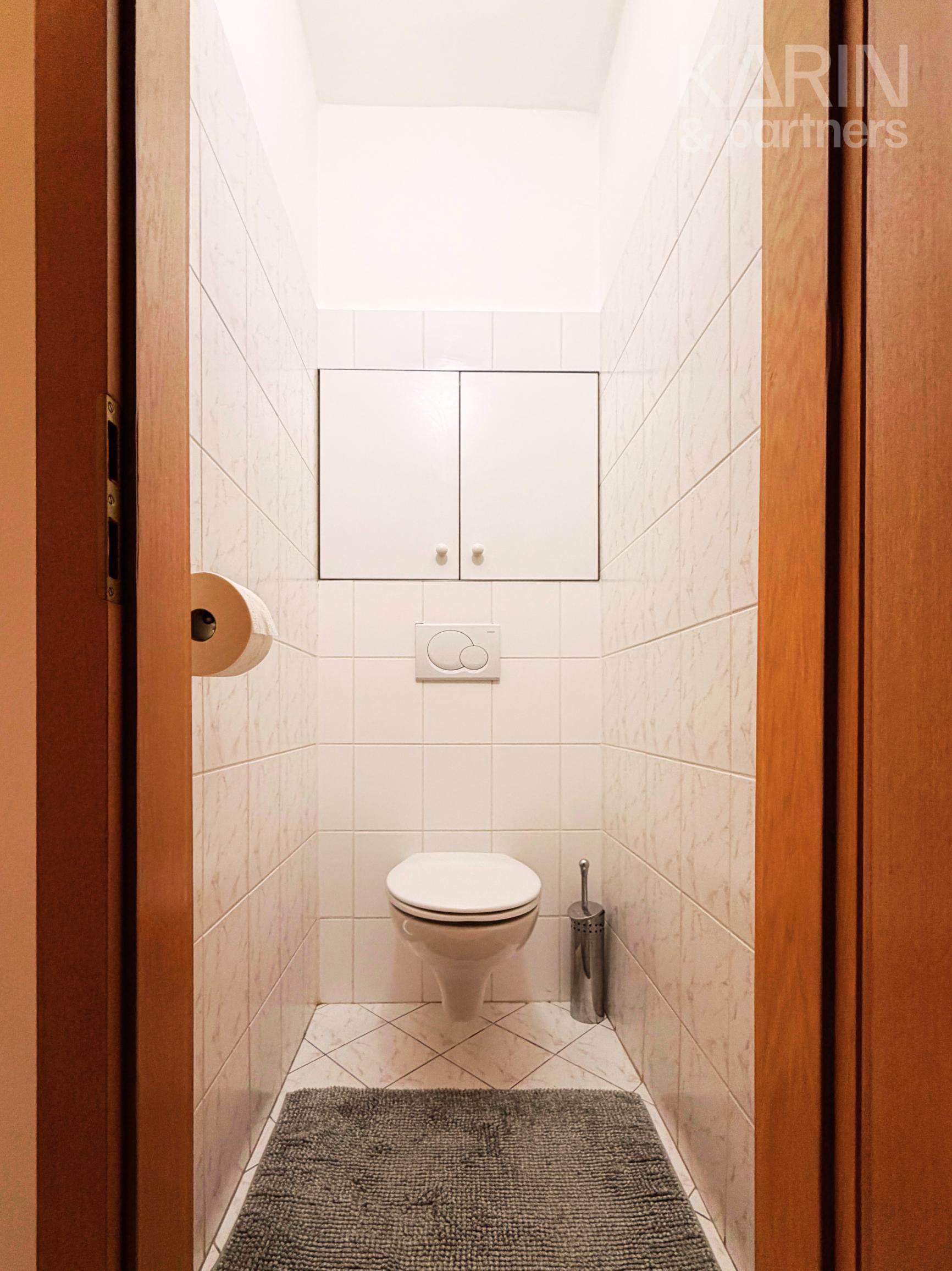PRIESTRANNÝ ZARIADENÝ 2I BYT S BALKÓNOM A ŠATNÍKOM PRI RAČIANSKOM MÝTE