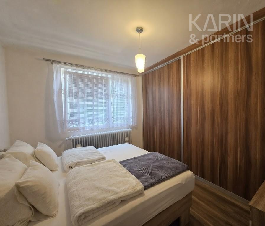 VÝNIMOČNÝ RODINNÝ DOM S BAZÉNOM A NÁDHERNOU ZÁHRADOU V DUNAKILITI – MAĎARSKO
