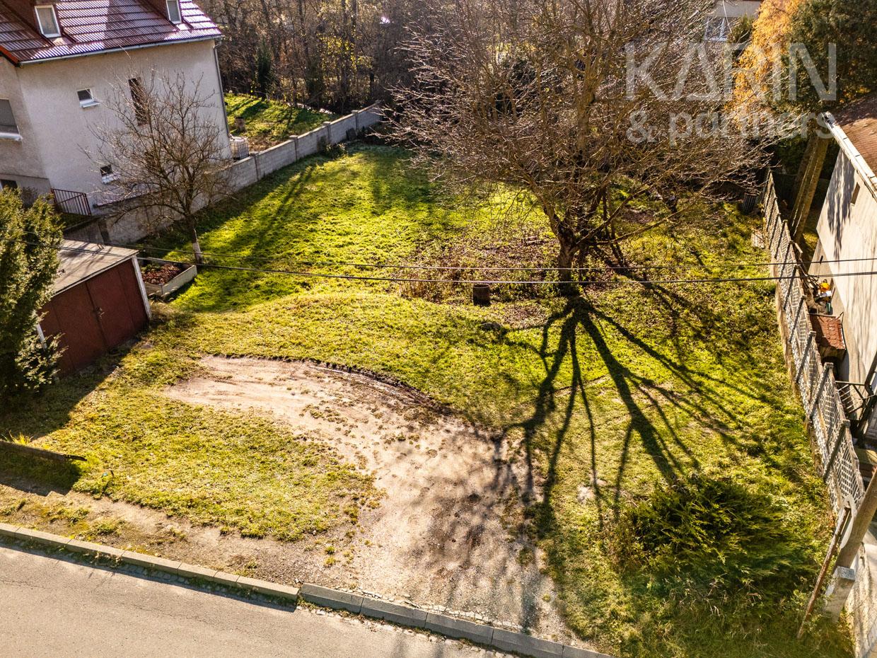 Stavebný pozemok s rozlohou 656 m² v obci Borinka.