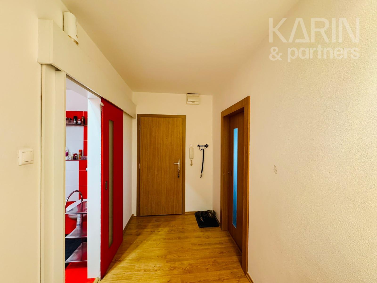 KOMPLETNE ZARIADENÝ 3-IZBOVÝ BYT, HOLÍČ – KOLLÁROVA