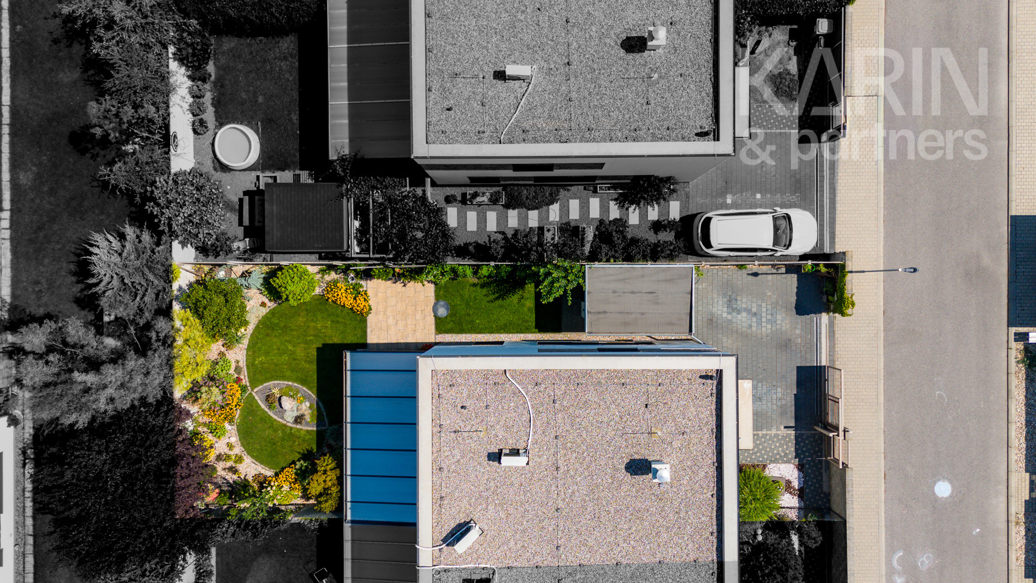MODERNÝ 4I RODINNÝ DOM S OČARUJÚCOU ZÁHRADOU | ROVINKA RESIDENCE