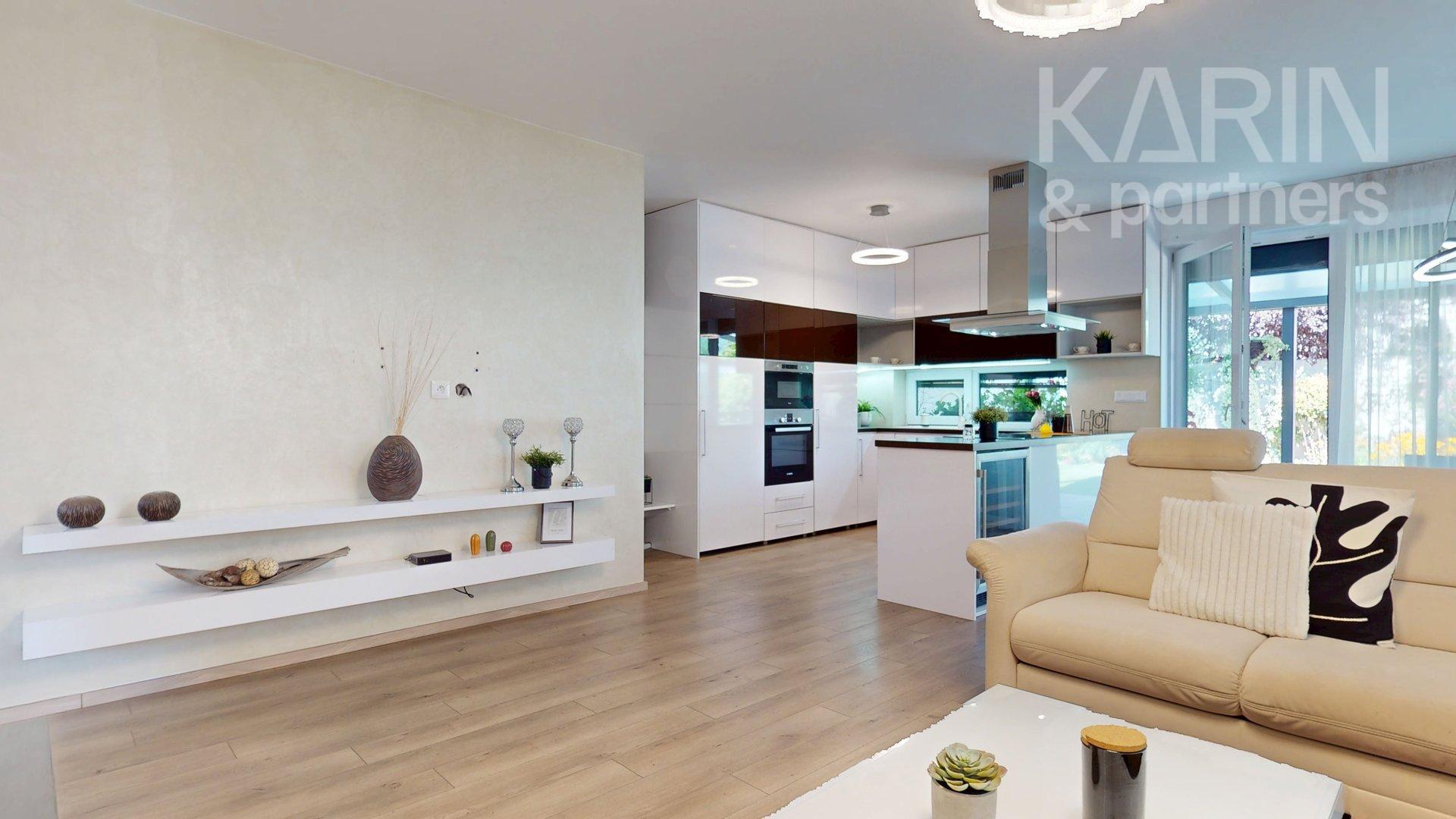 MODERNÝ 4I RODINNÝ DOM S OČARUJÚCOU ZÁHRADOU | ROVINKA RESIDENCE