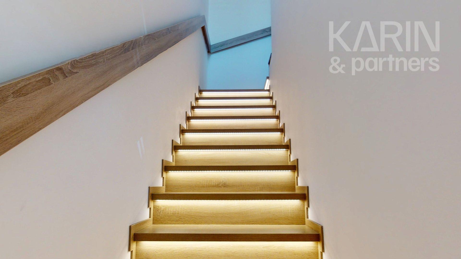 MODERNÝ 4I RODINNÝ DOM S OČARUJÚCOU ZÁHRADOU | ROVINKA RESIDENCE