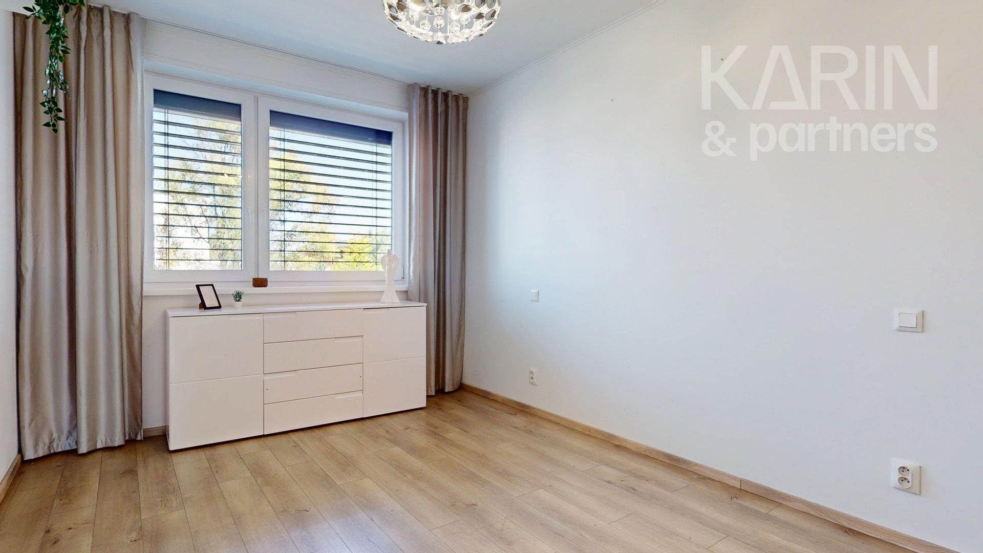 MODERNÝ 4I RODINNÝ DOM S OČARUJÚCOU ZÁHRADOU | ROVINKA RESIDENCE