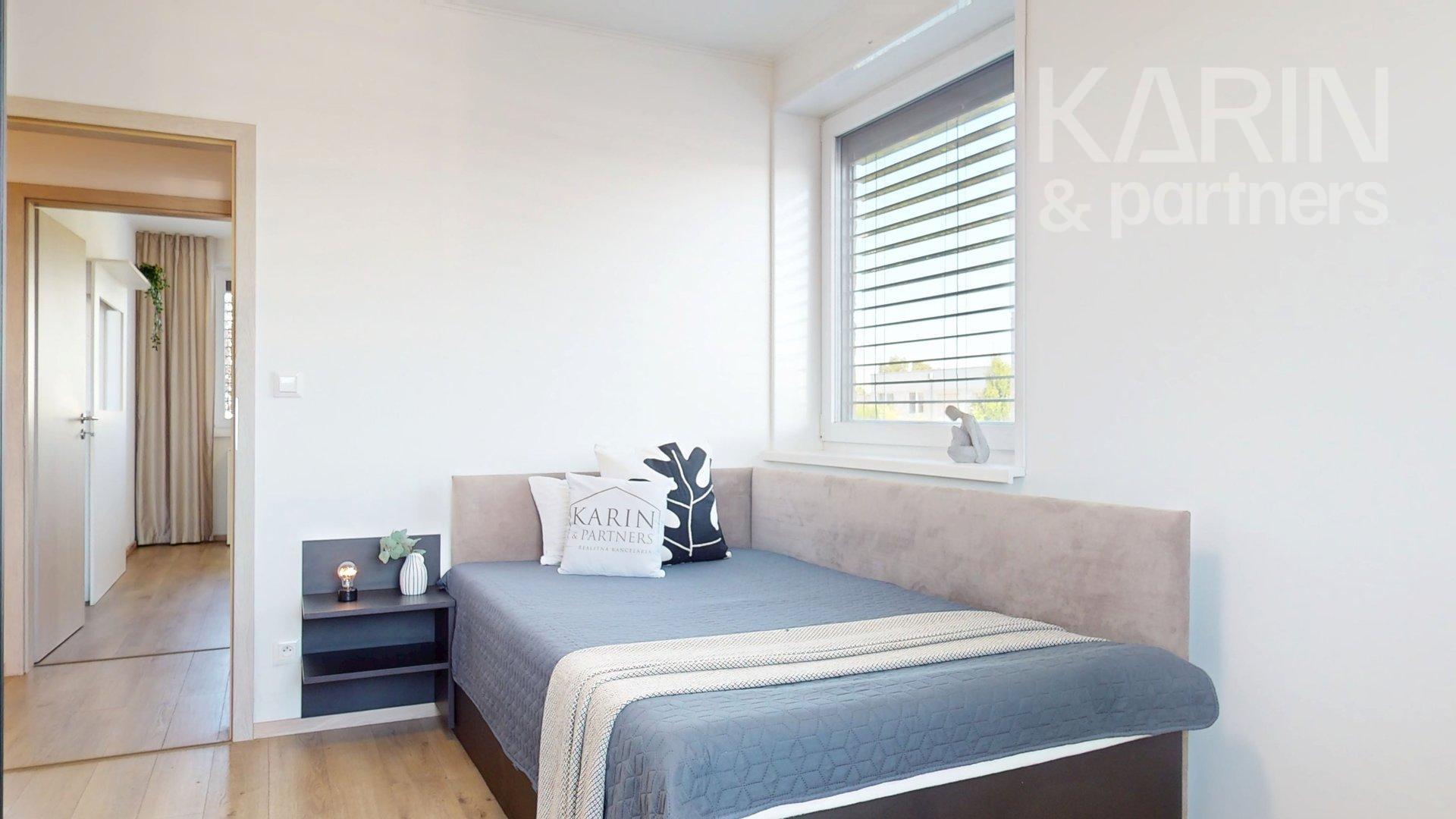 MODERNÝ 4I RODINNÝ DOM S OČARUJÚCOU ZÁHRADOU | ROVINKA RESIDENCE